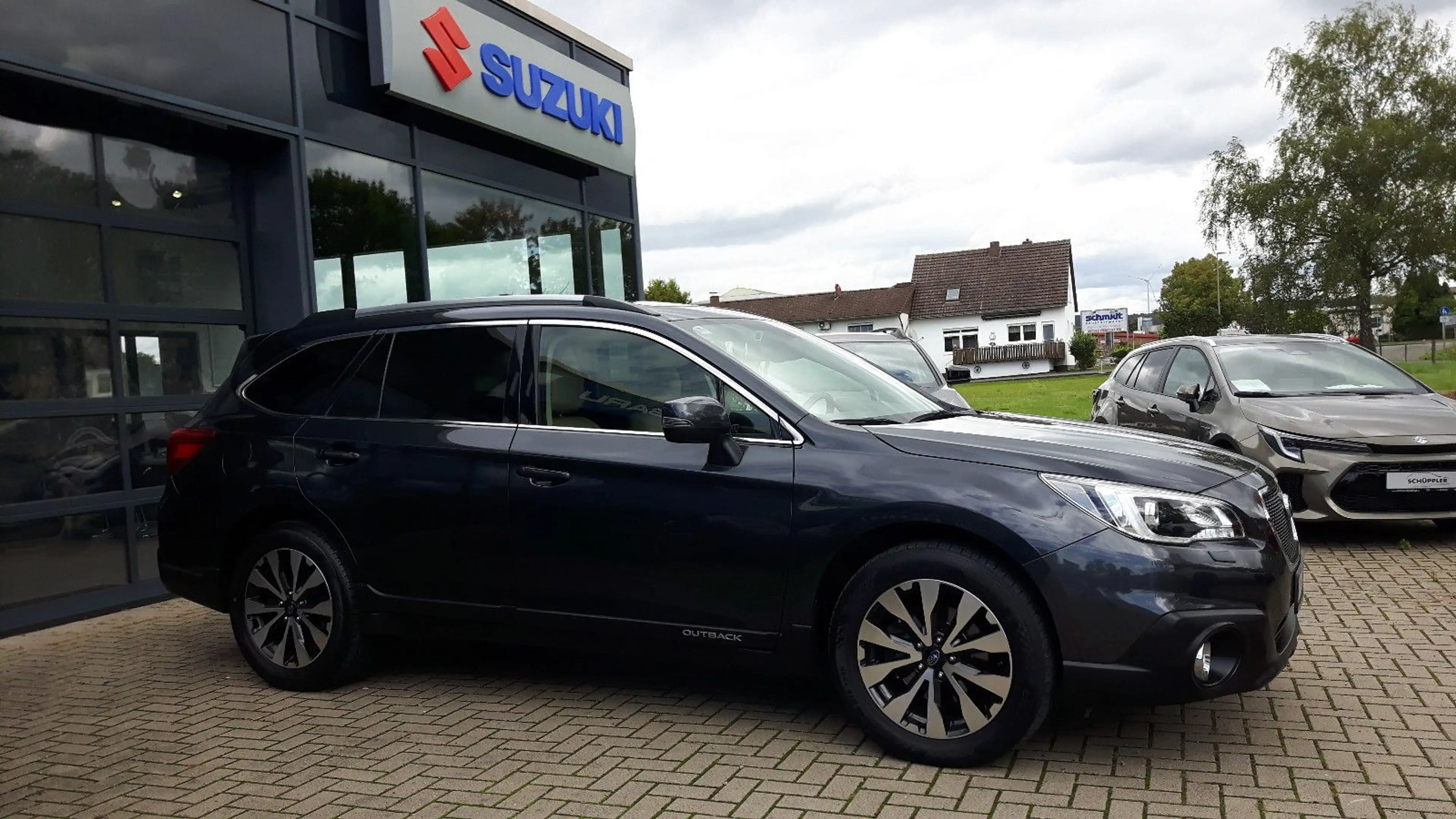 Subaru OUTBACK 2,0D Sport AHK abn.Lineartronic — photo 3