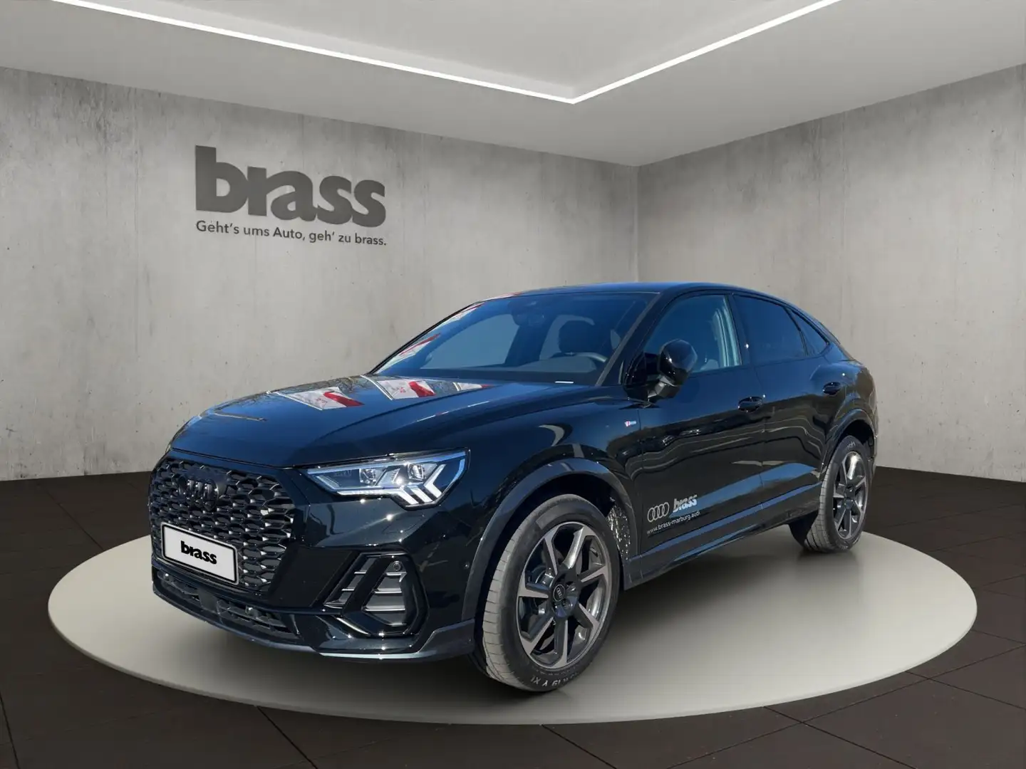 Audi Q3 S line 35 TDI S tronic Zwart - 1