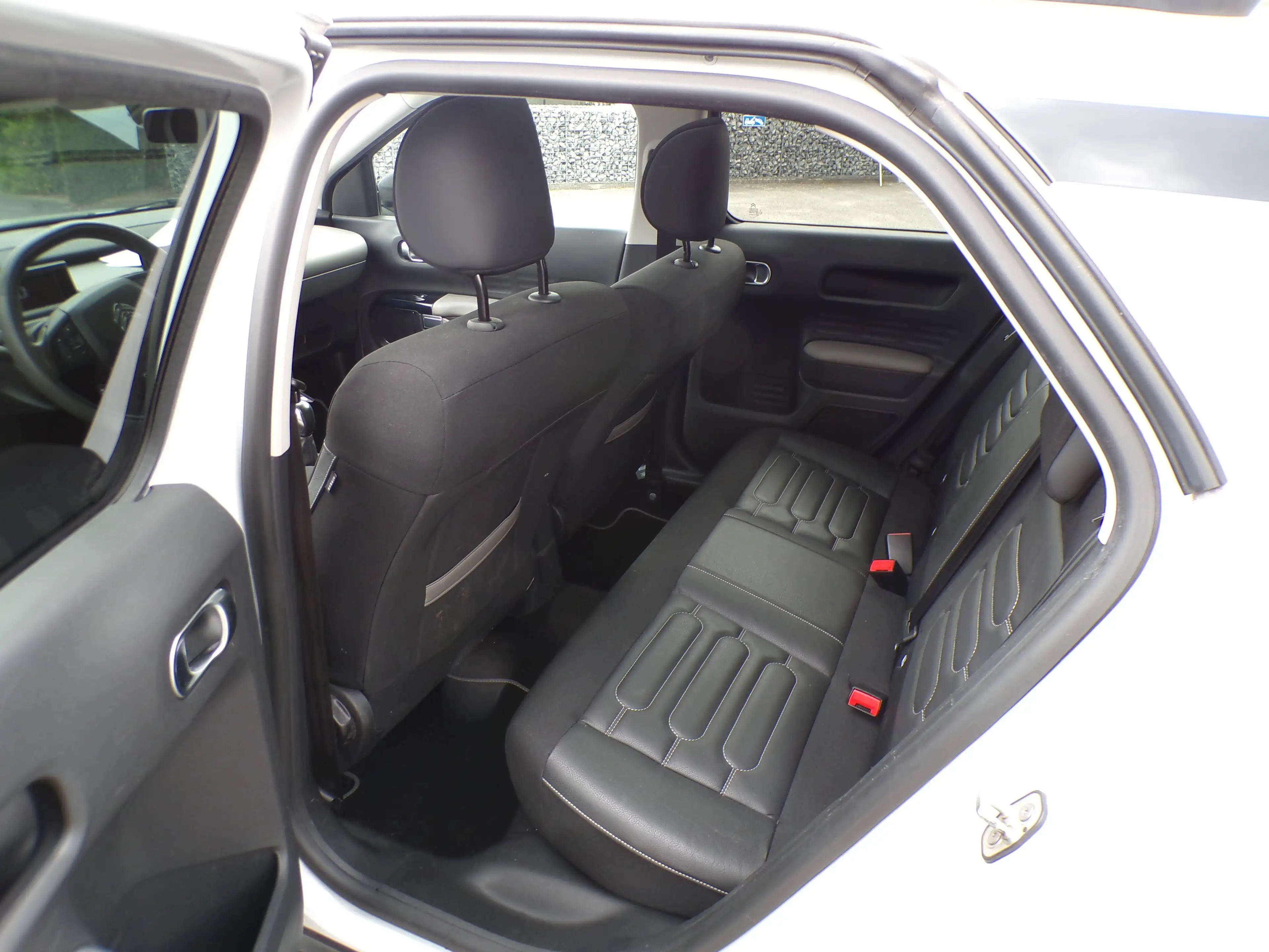 Citroen C4 Cactus C4 Cactus 1.2i Navi/Camera/Leder/Garantie/69.000km — photo 8