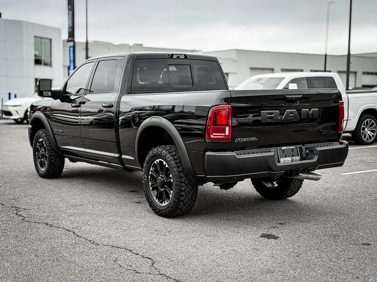 RAM 2500 снимка RAM 2500