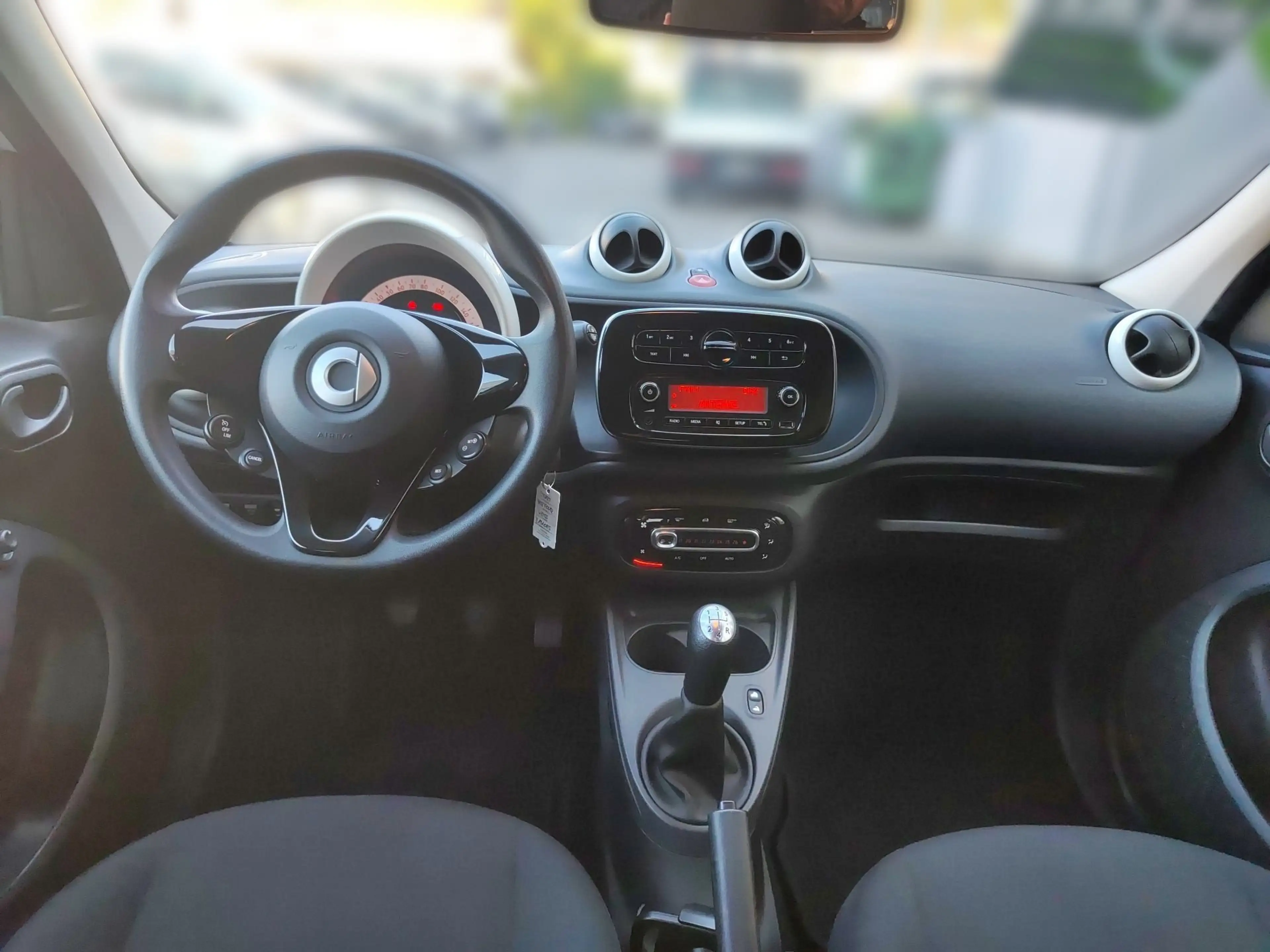 smart forFour 1.0 KlimaA+PDC — photo 15