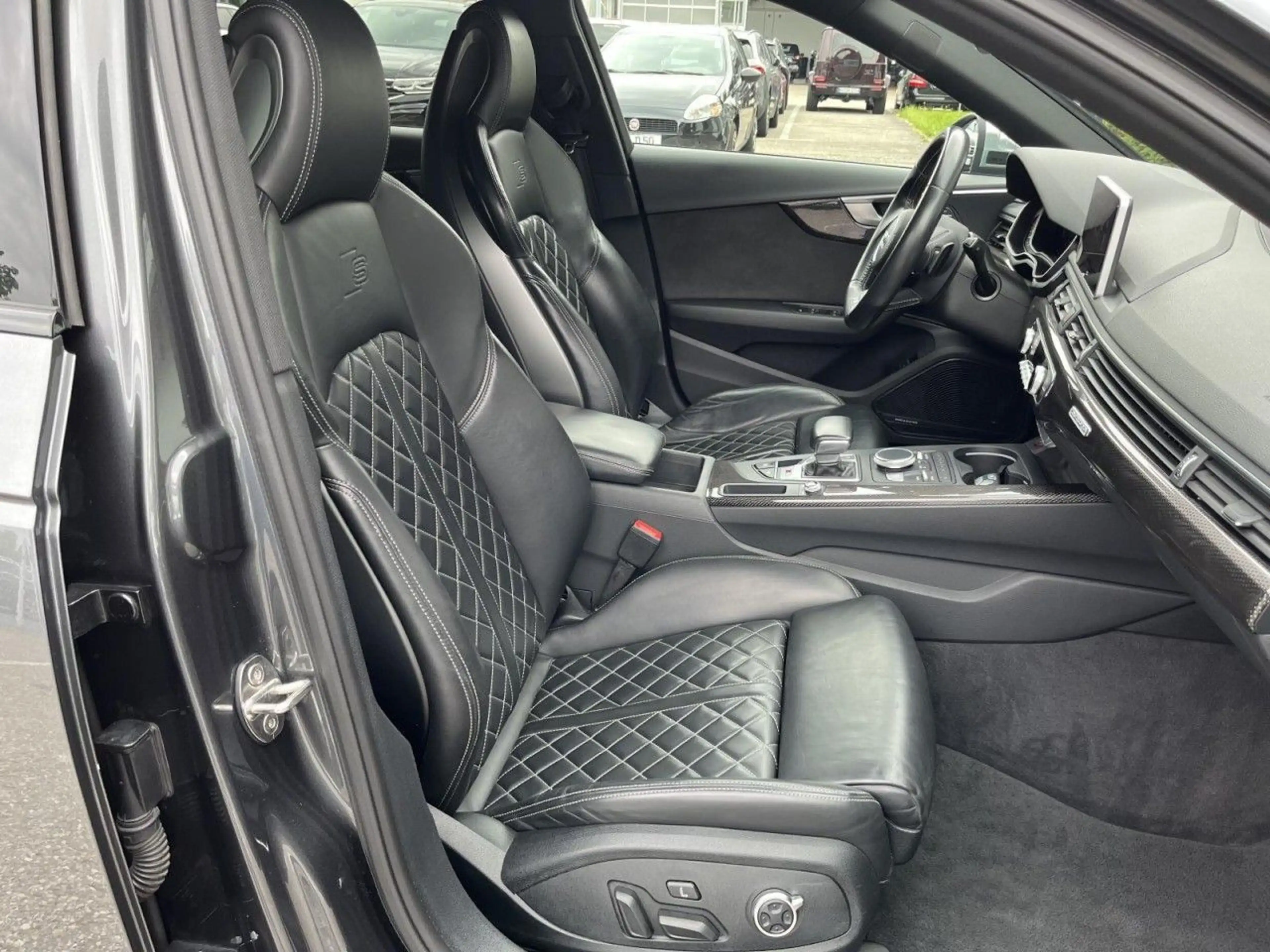 Audi S4 3,0 TFSI quattro (Matrix-LED+AHK+Standh — photo 11