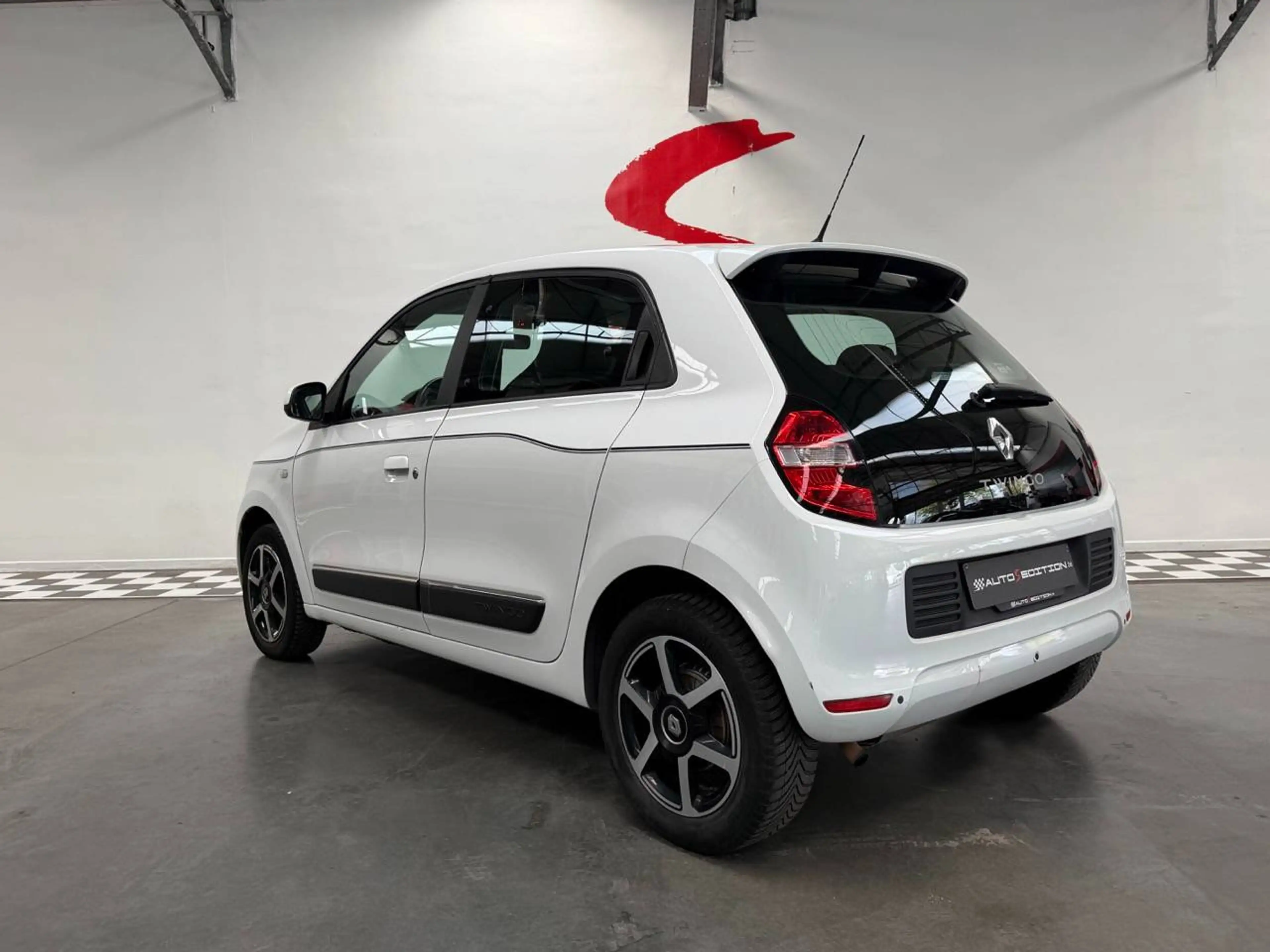 Renault Twingo Twingo 1.0i SCe Chic — photo 2