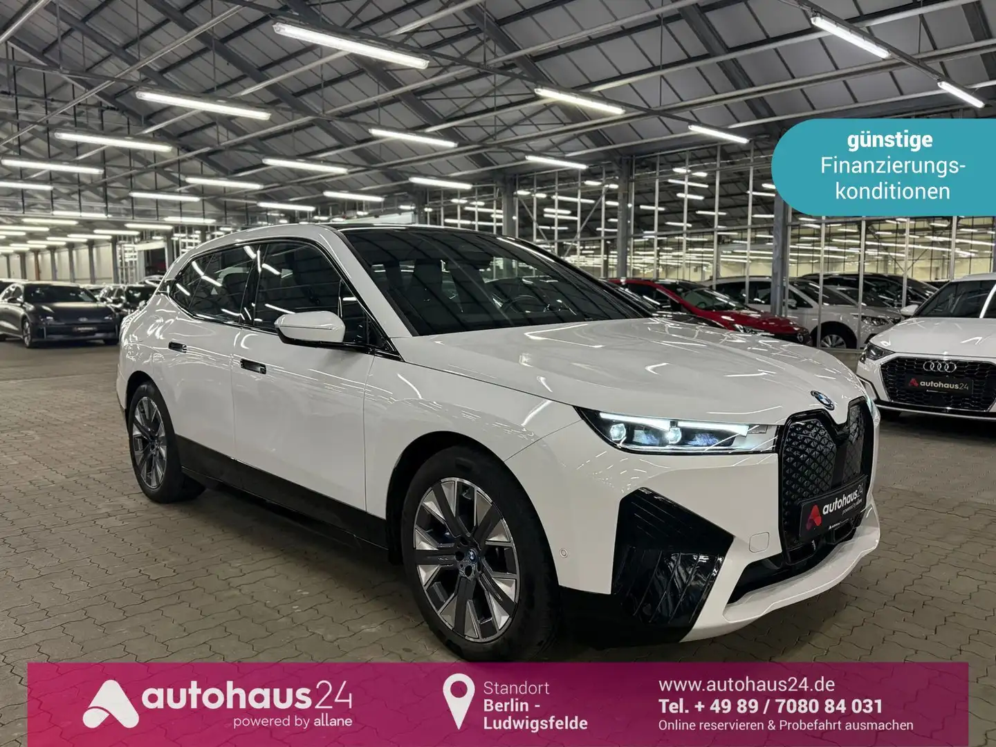 BMW iX xDrive40 Sport Weiß - 1