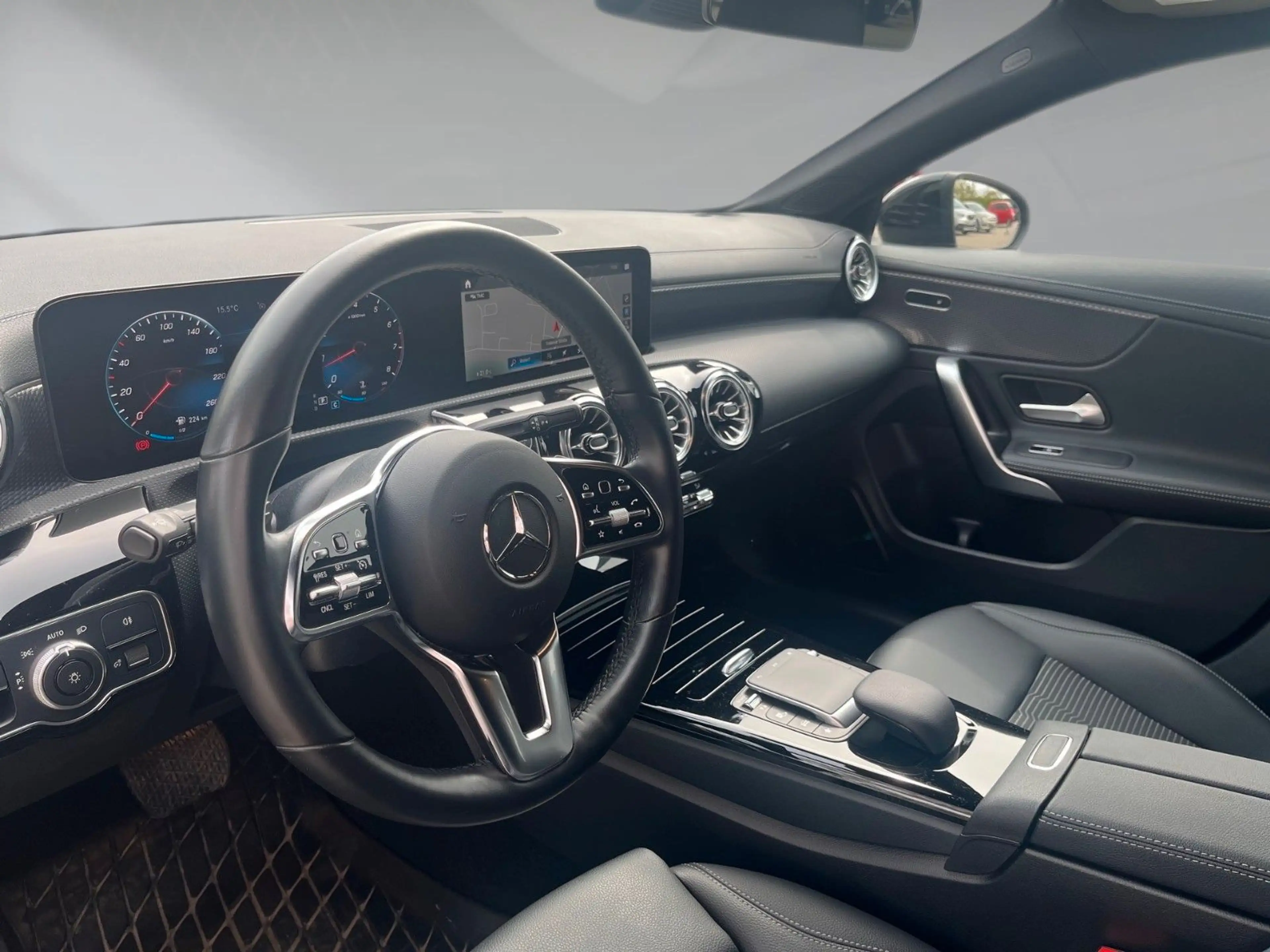 Mercedes-Benz CLA 250 CLA 250 DCT — photo 11