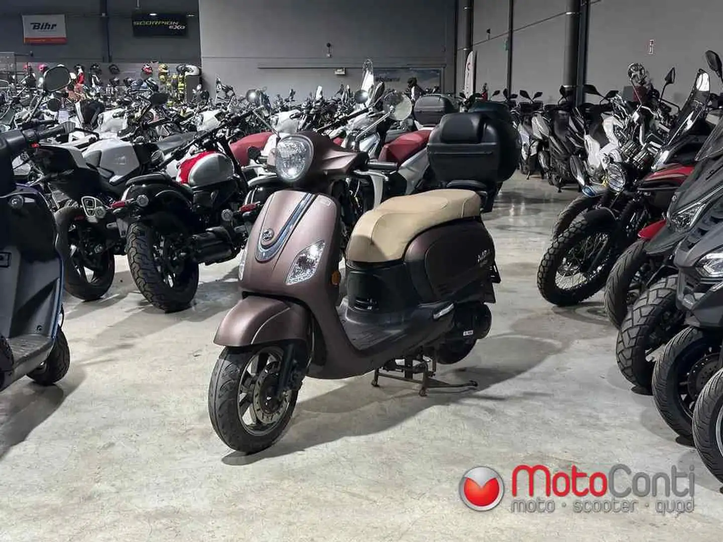 SYM Fiddle 125 III S Marrón - 1