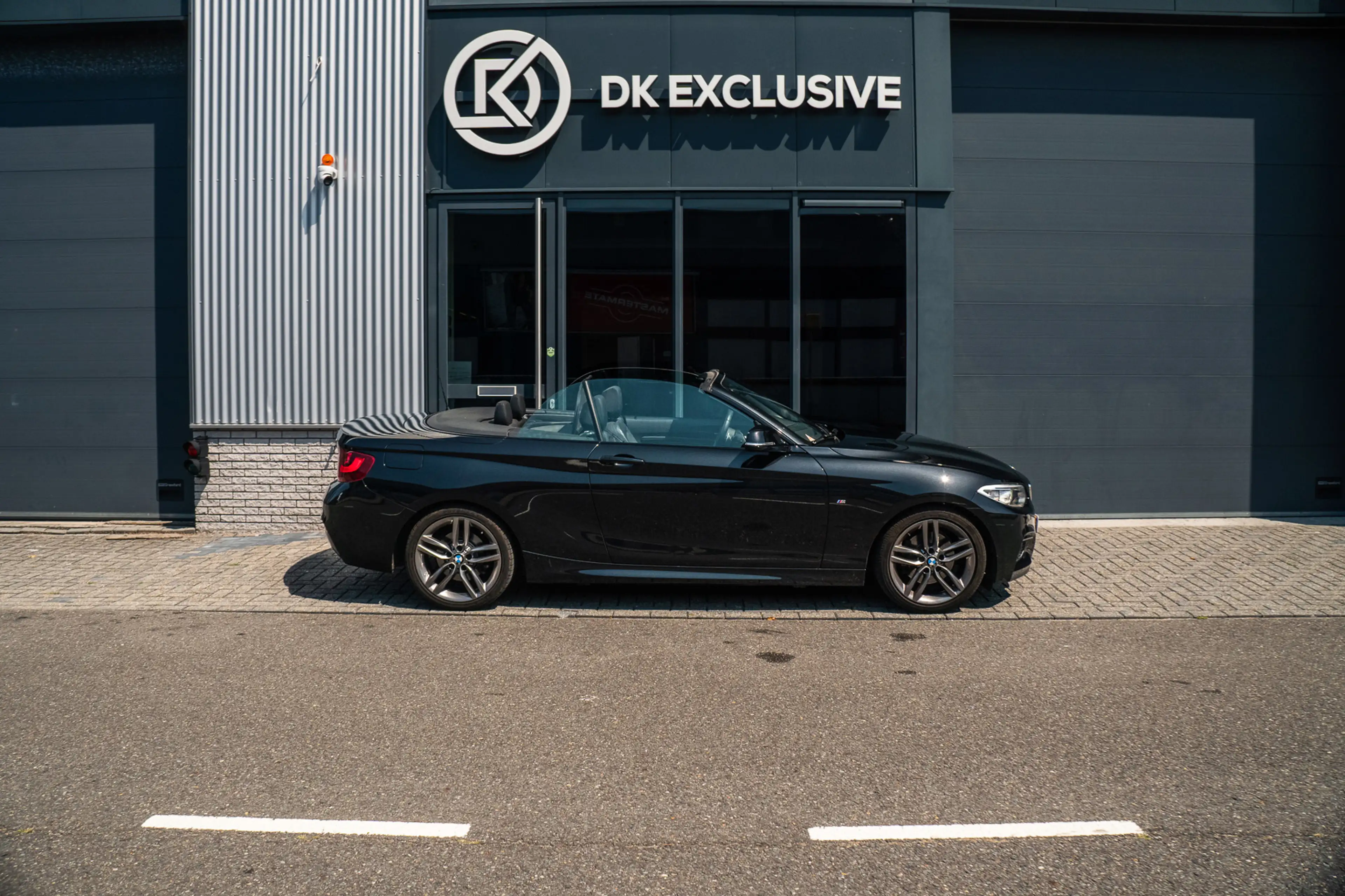 BMW 220 2-serie Cabrio 220i Centennial High Executive — photo 3