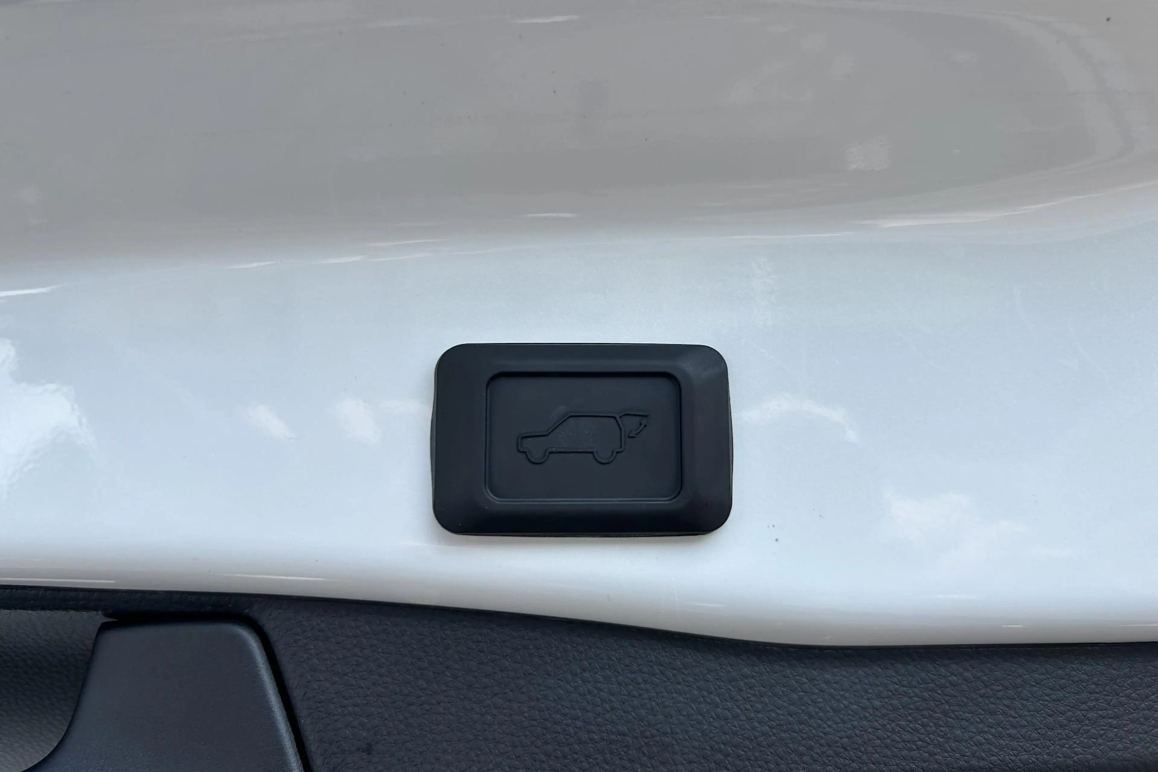 Toyota RAV 4 2.5 Hybrid AWD Bi tone, Bearlock, Trekhaak! — photo 11