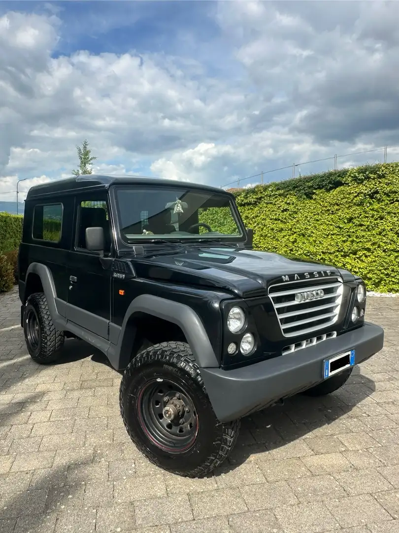 Iveco Massif 3p 3.0 SW 146cv Чорний - 2