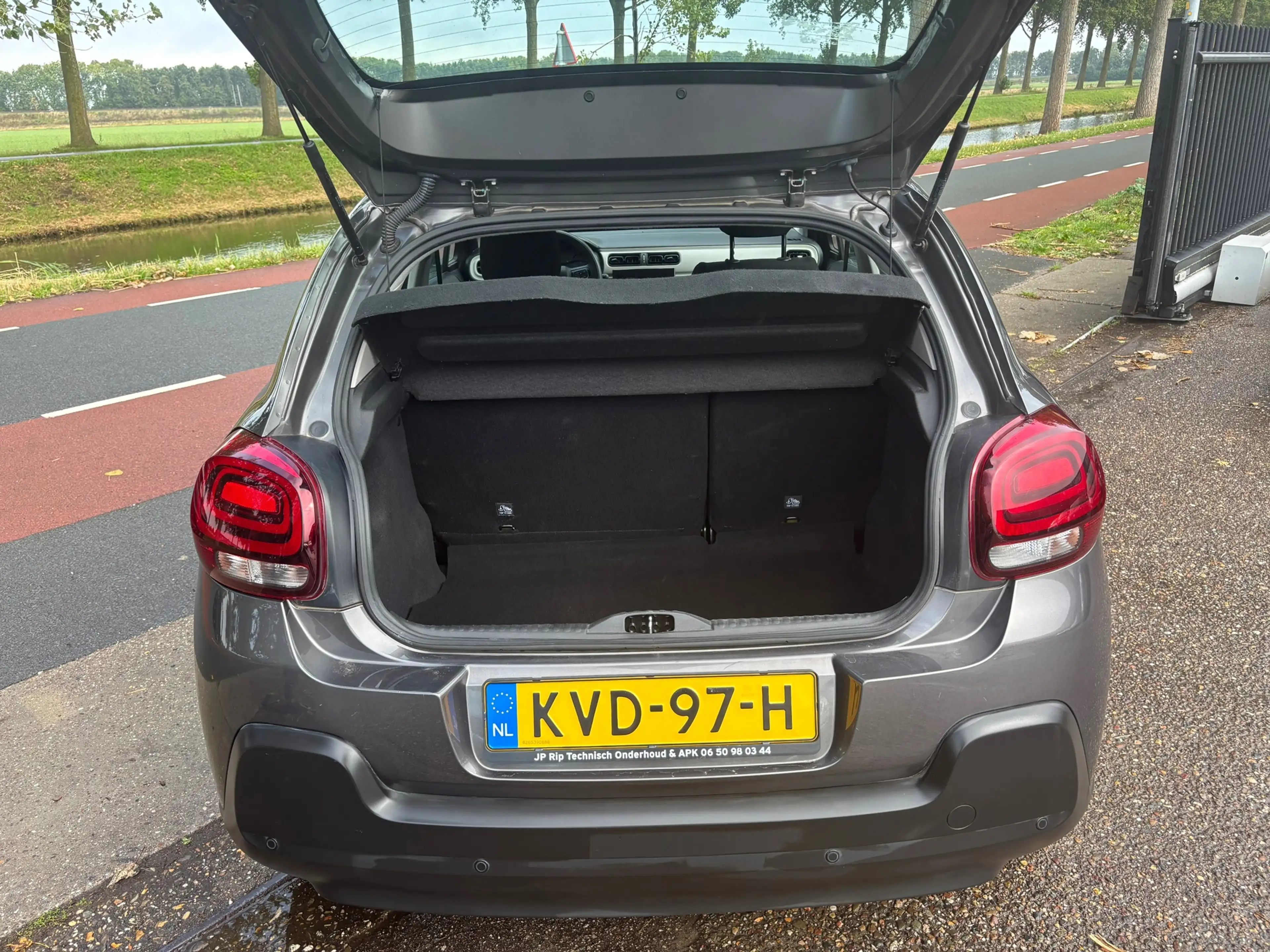 Citroen C3 1.2 PureTech Live — photo 10