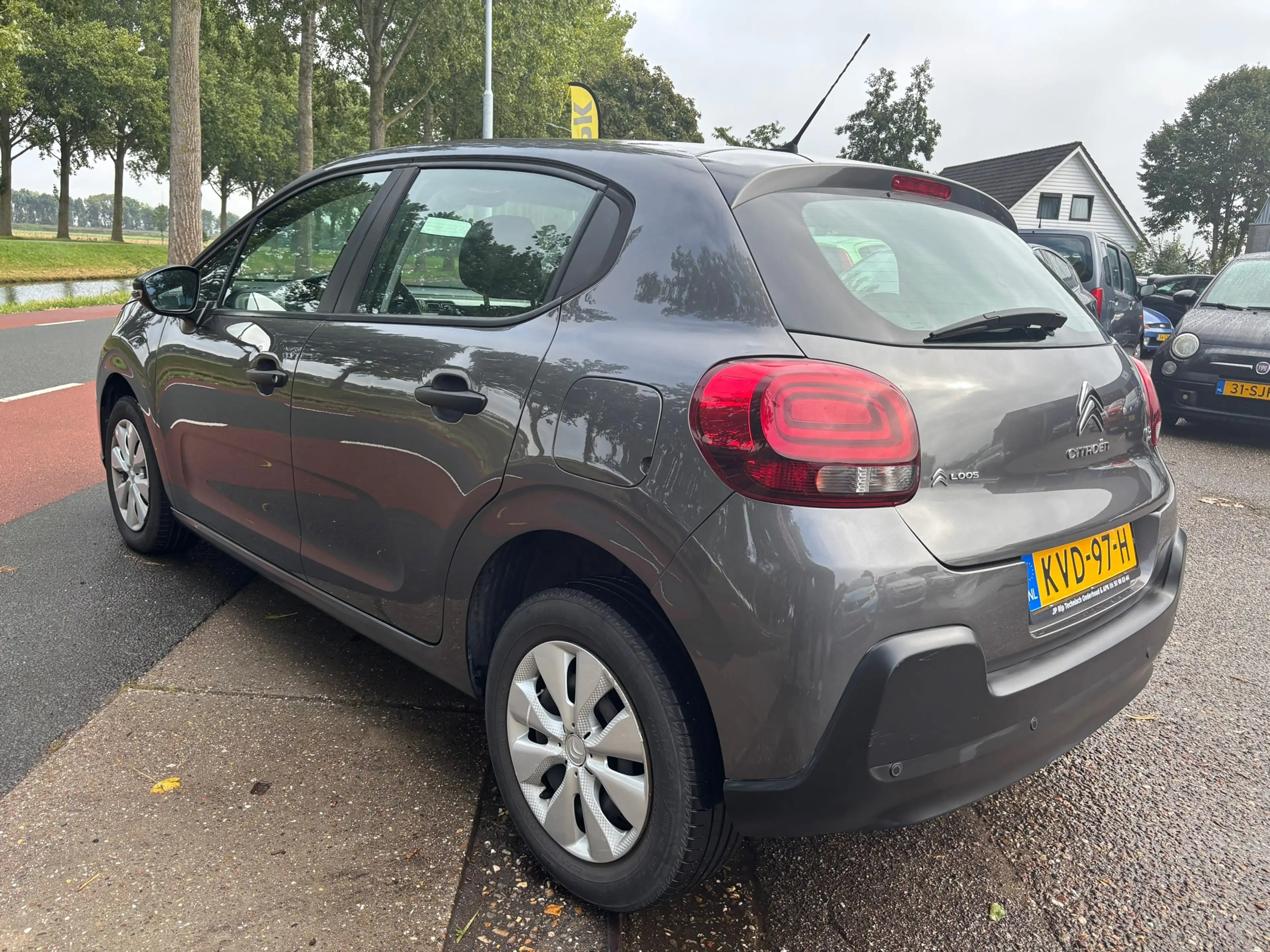 Citroen C3 1.2 PureTech Live — photo 6