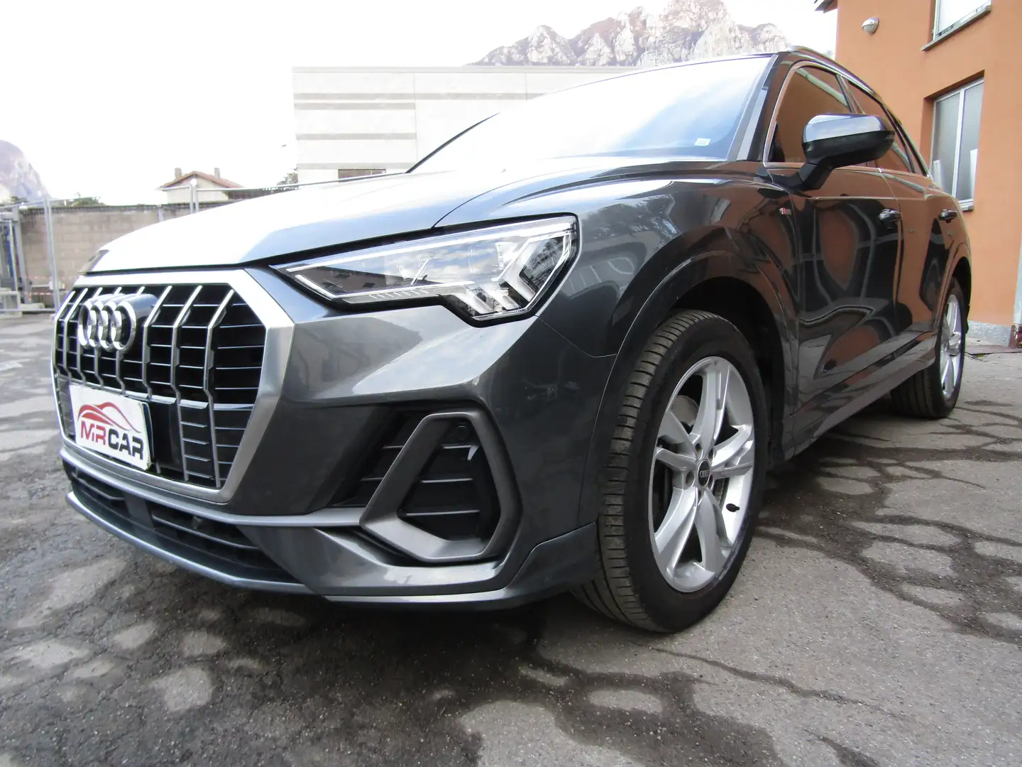 Audi Q3 2.0 TDi S-LINE S LINE SLINE * 189.000 KM REALI * Grau - 1