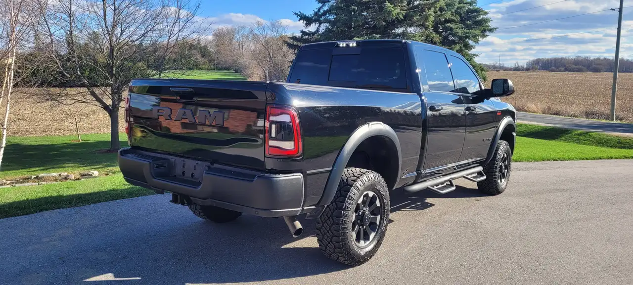 RAM 2500 снимка RAM 2500