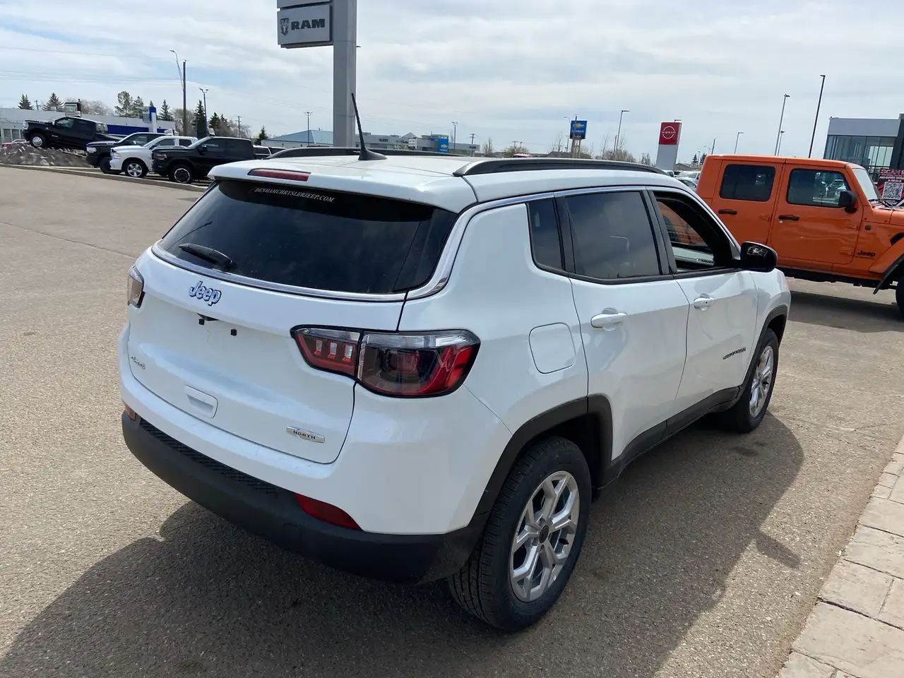 Jeep Compass снимка Jeep Compass