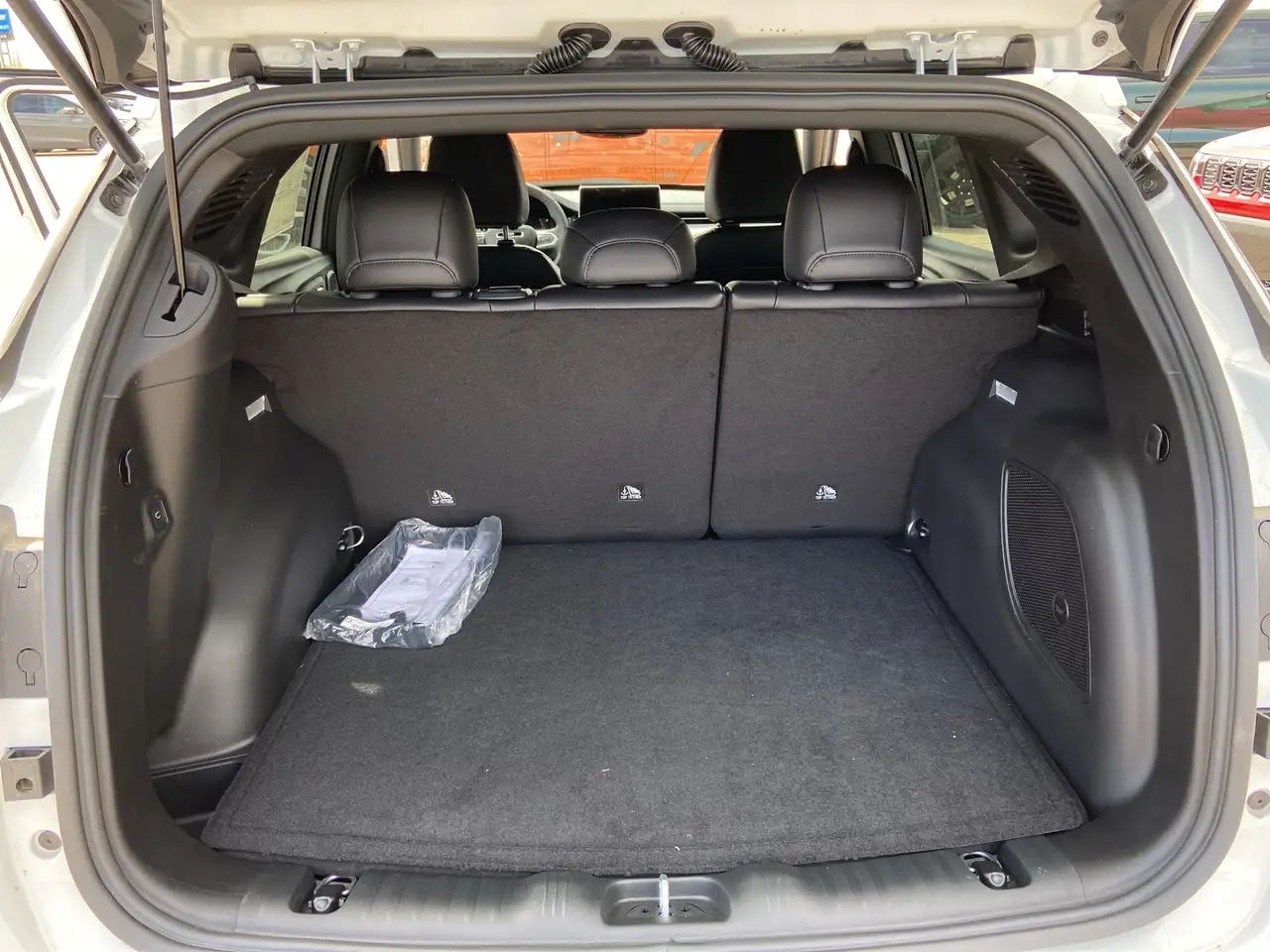 Jeep Compass снимка Jeep Compass