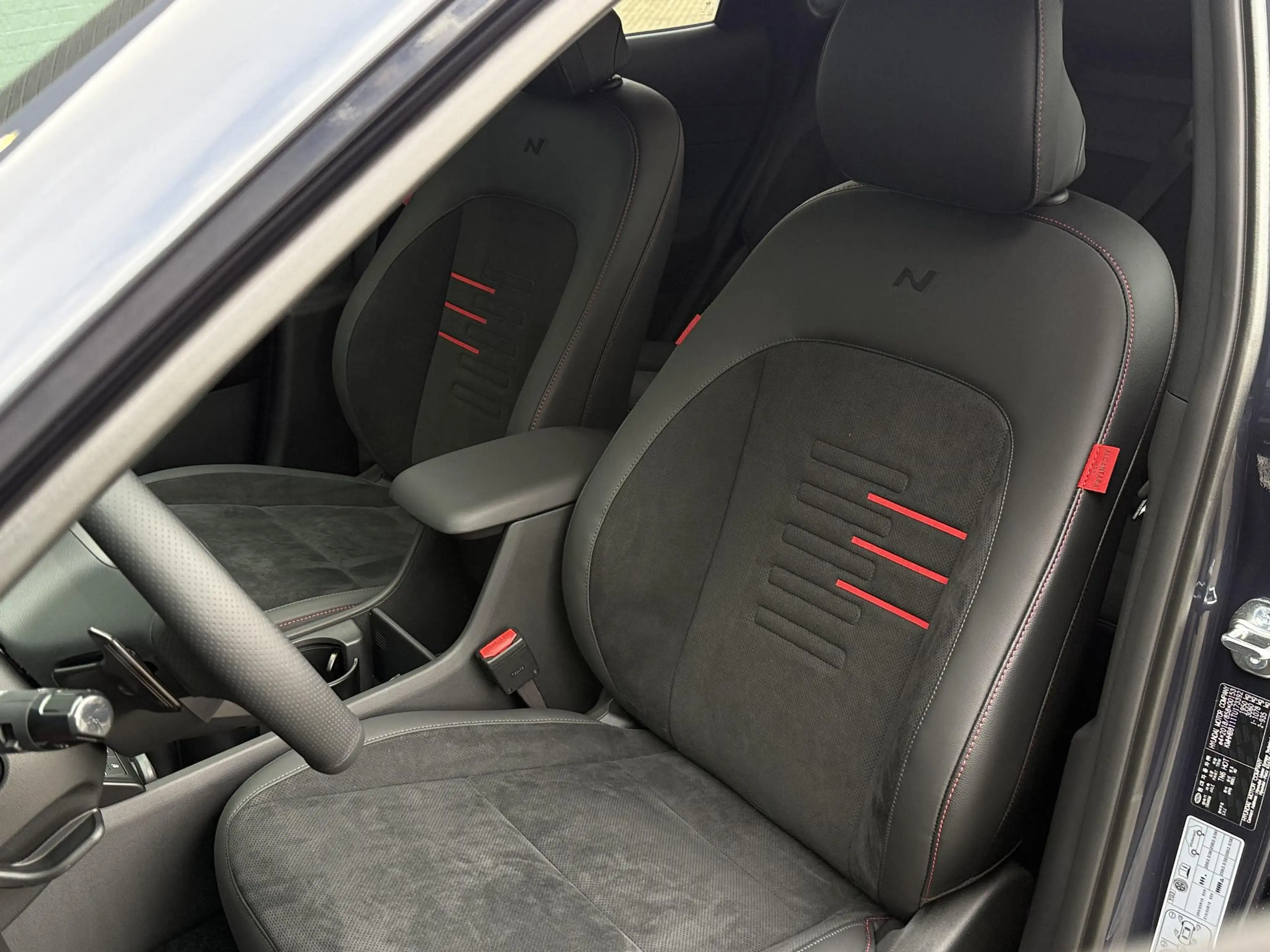 Hyundai KONA 1.6 GDI HEV N Line — photo 10