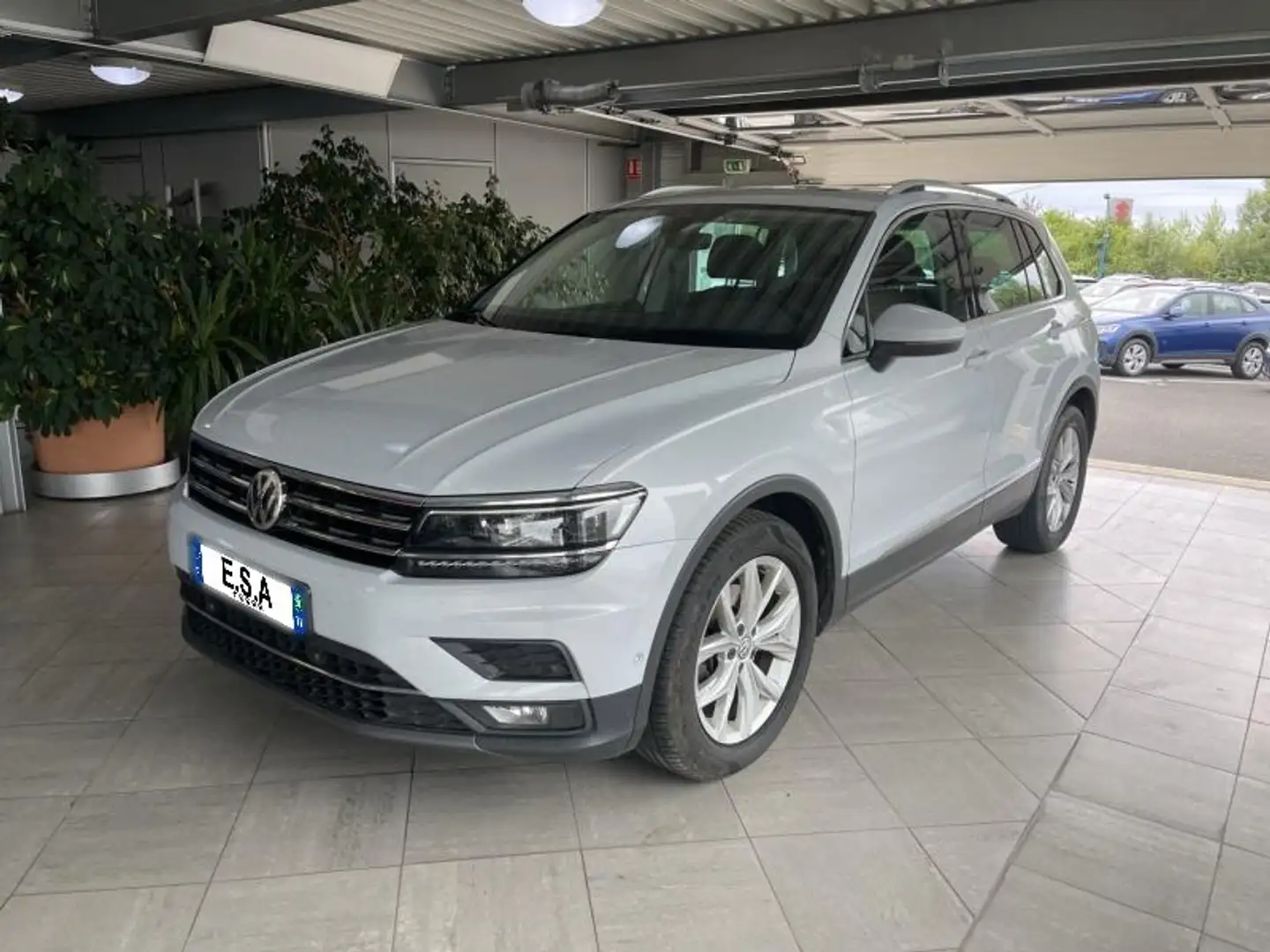 Volkswagen Tiguan 2.0 TDI 150ch Carat DSG7 Blanc - 1