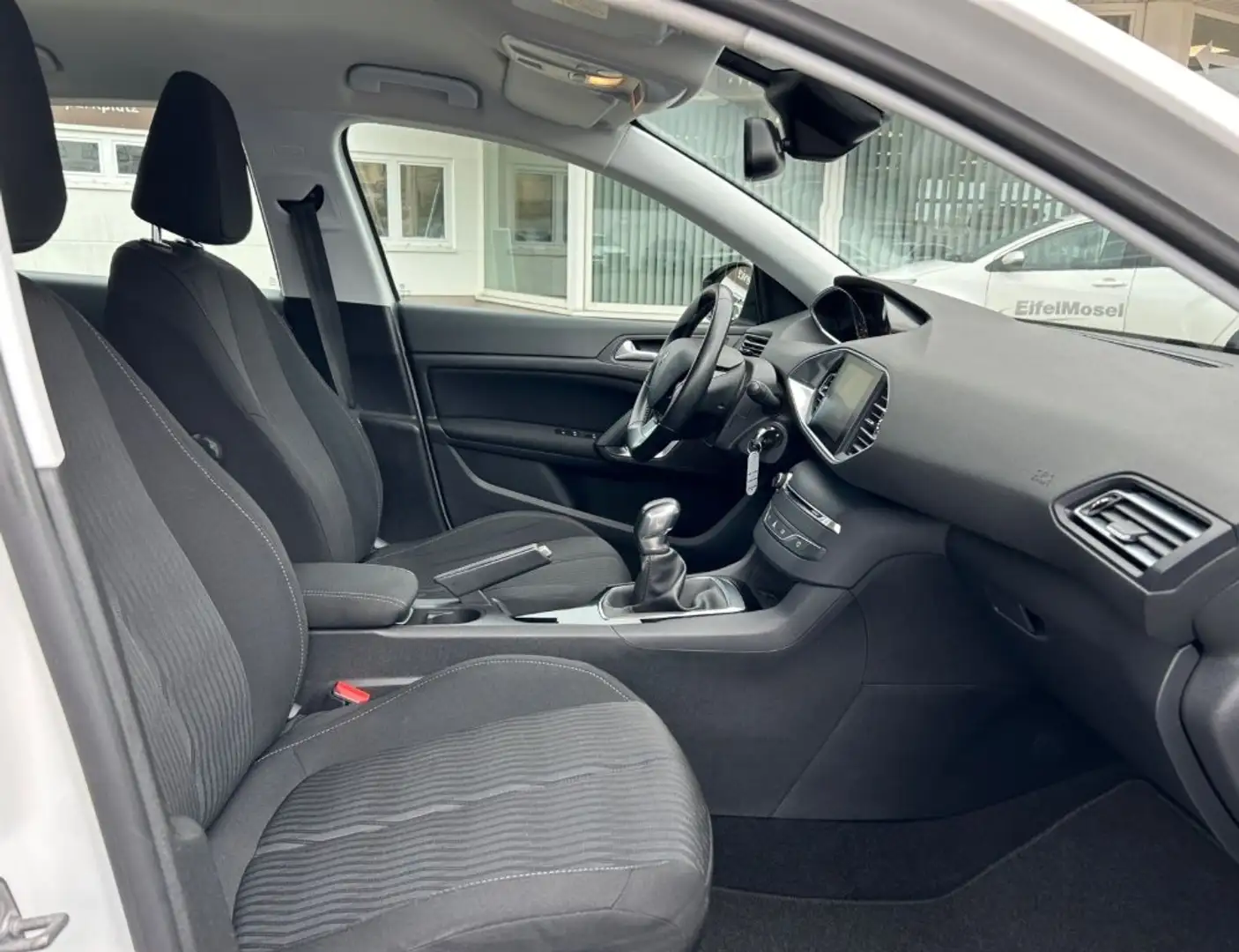 Peugeot 308 308 5p 1.5BlueHDi S&S Active Pack Bianco - 2