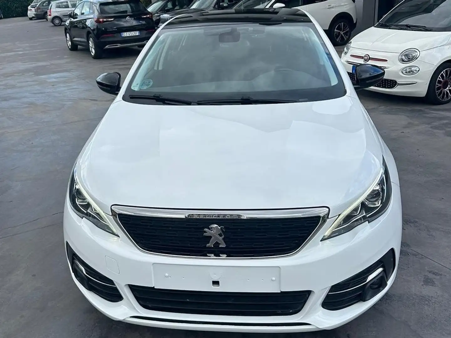 Peugeot 308 308 5p 1.5BlueHDi S&S Active Pack Bianco - 1