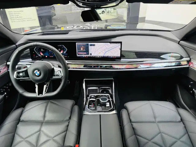 BMW M view 9
