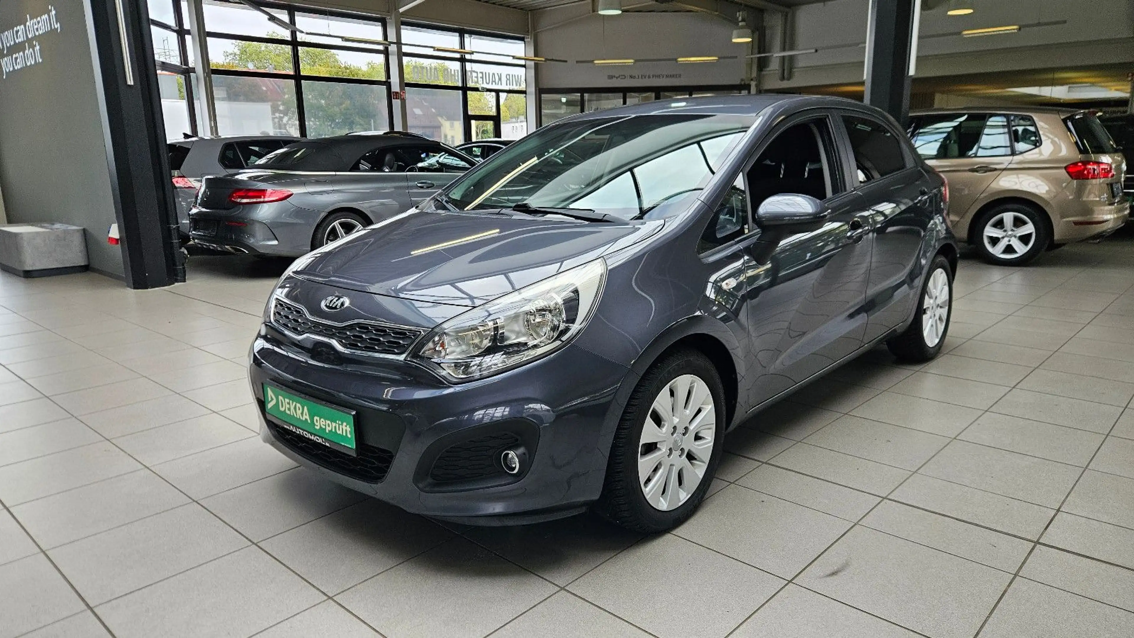 Kia Rio Dream Team * SHZ * LHZ * Allwetter Reifen *