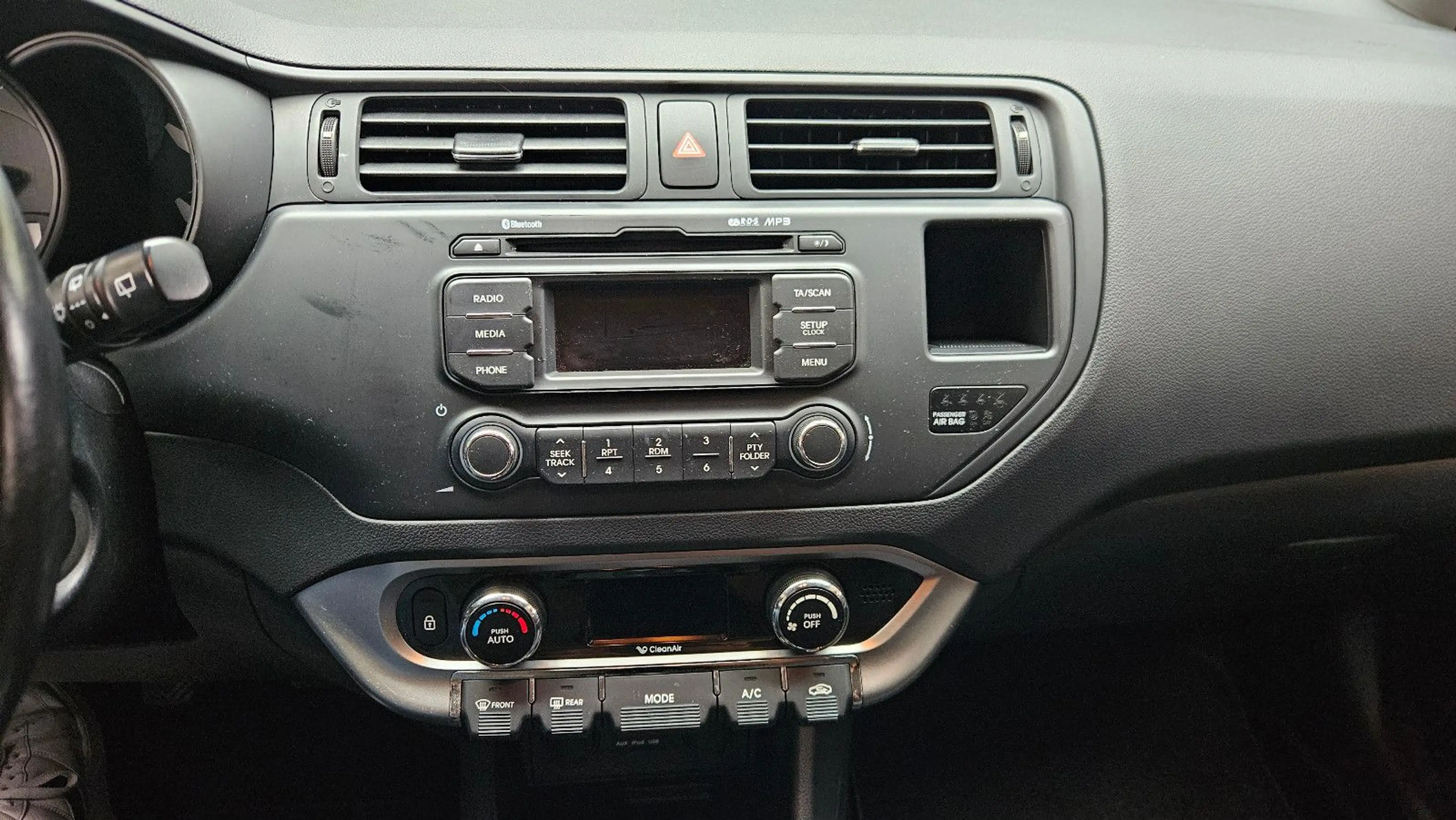 Kia Rio Dream Team * SHZ * LHZ * Allwetter Reifen * — photo 11