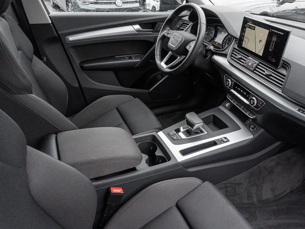 Audi Q5 TFSI 50 TFSI e quattro 220 S tronic advanced LED N 9