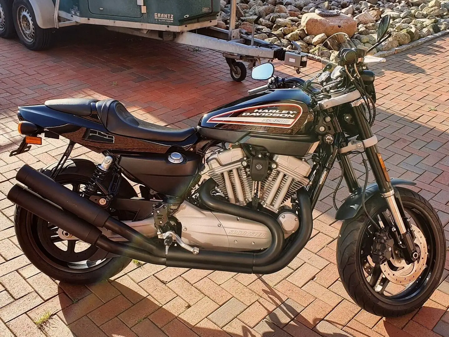 Harley-Davidson XR 1200 Zwart - 2