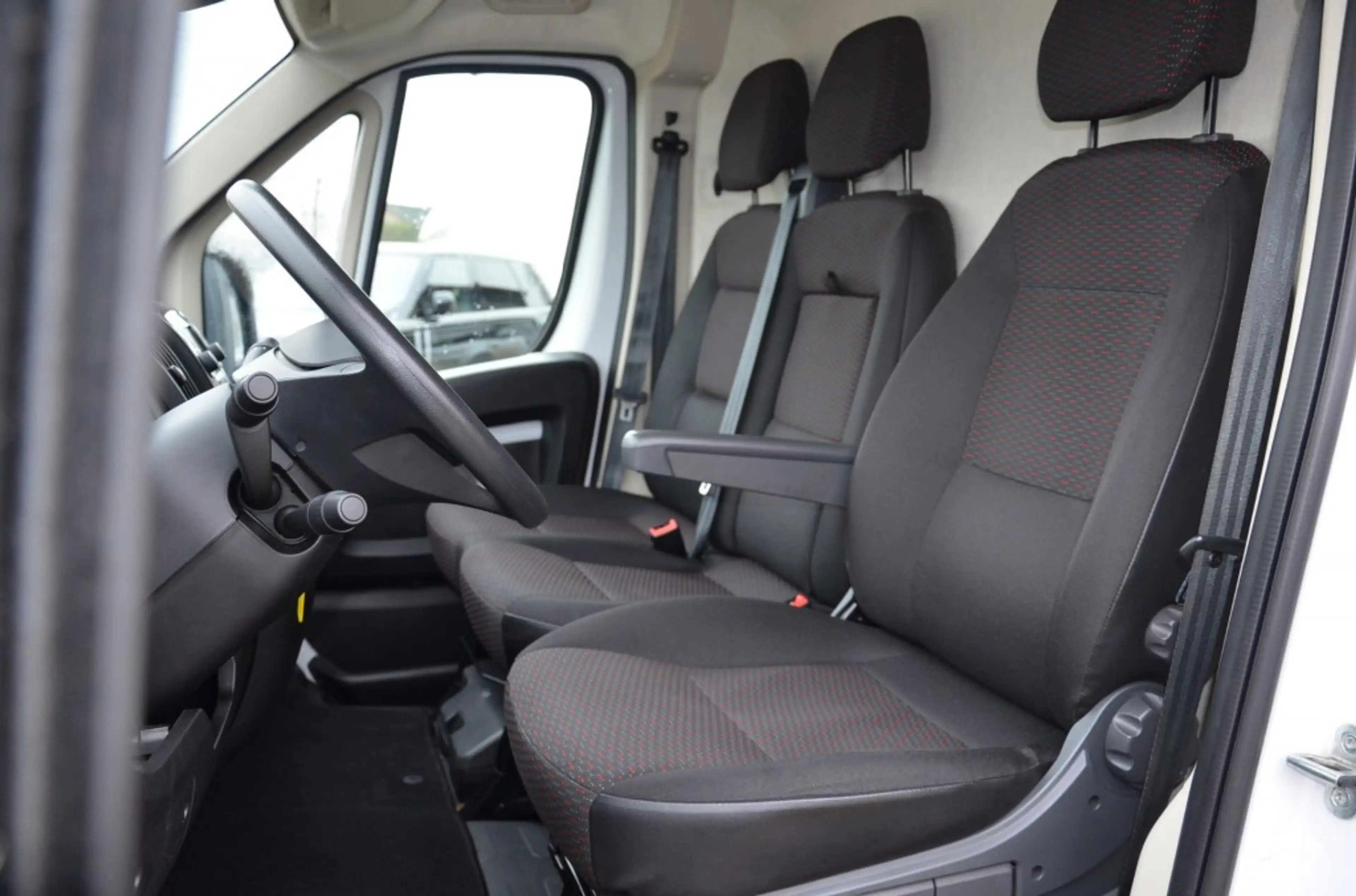 Citroen Jumper 2.2 Blue HDI 165PK 3500 L3H2 Airco ***BPM VRIJ** — photo 8