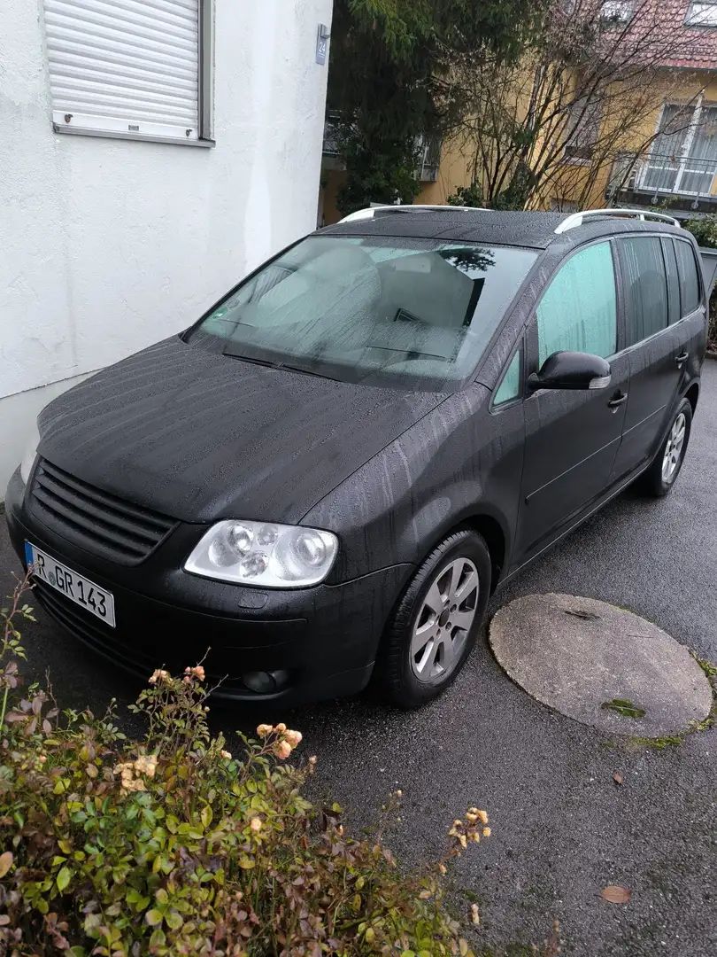 Volkswagen Touran 2.0 TDI DSG Highline - 1