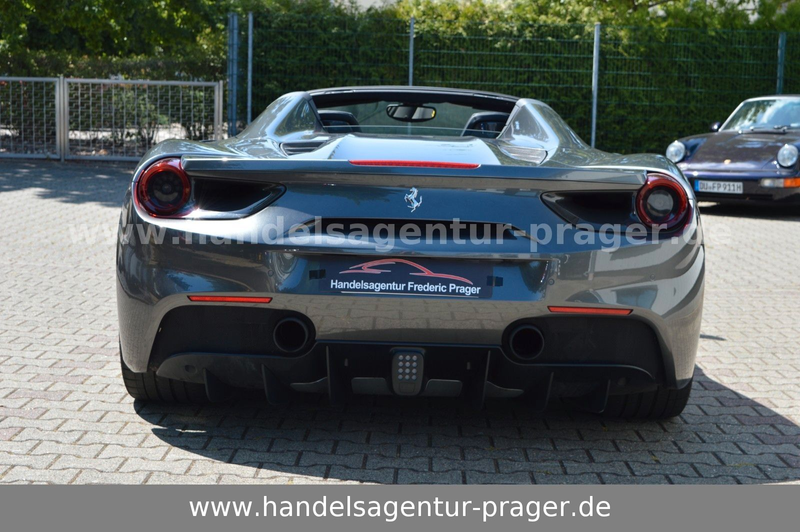 Ferrari 488 Lift viel Carbon Racing Sitze MwSt — photo 6