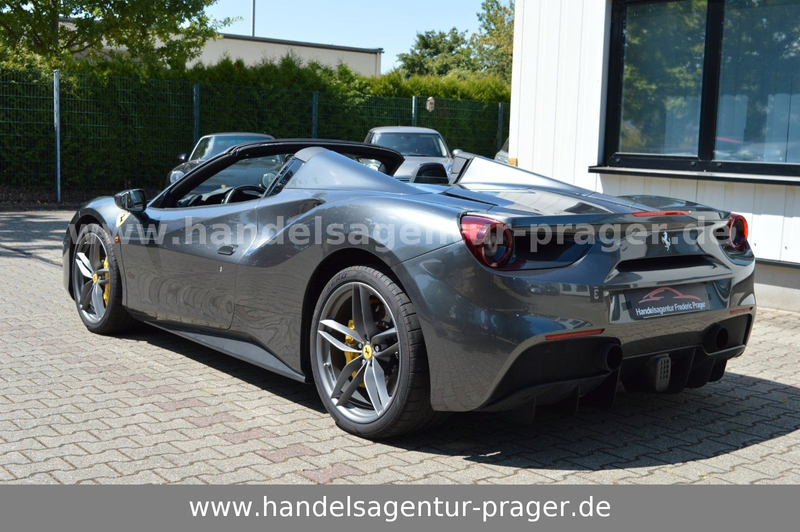 Ferrari 488 Lift viel Carbon Racing Sitze MwSt — photo 5