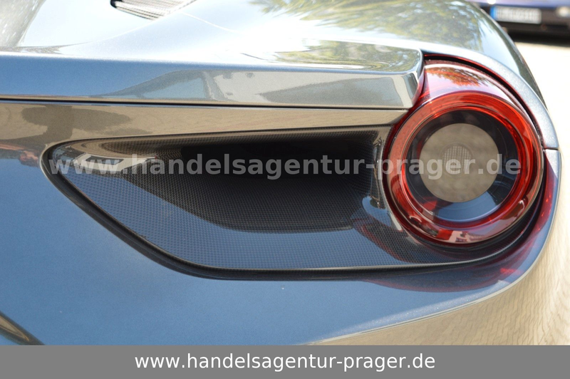 Ferrari 488 Lift viel Carbon Racing Sitze MwSt — photo 14