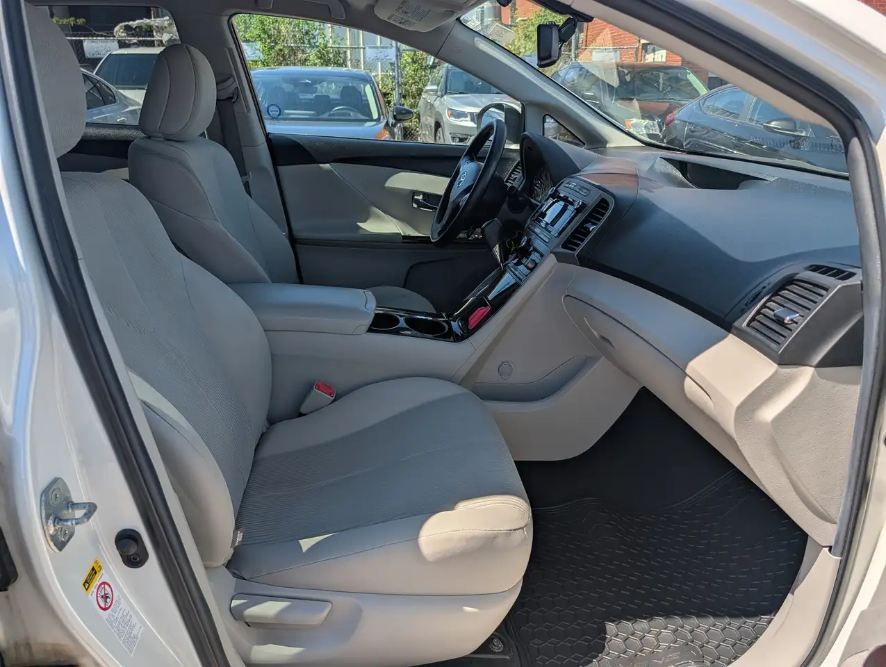 Toyota Venza снимка Toyota Venza