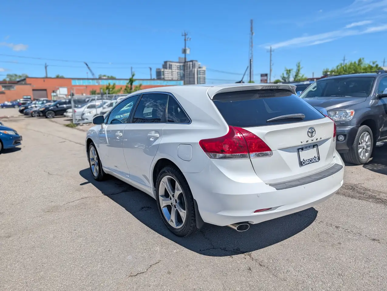 Toyota Venza снимка Toyota Venza