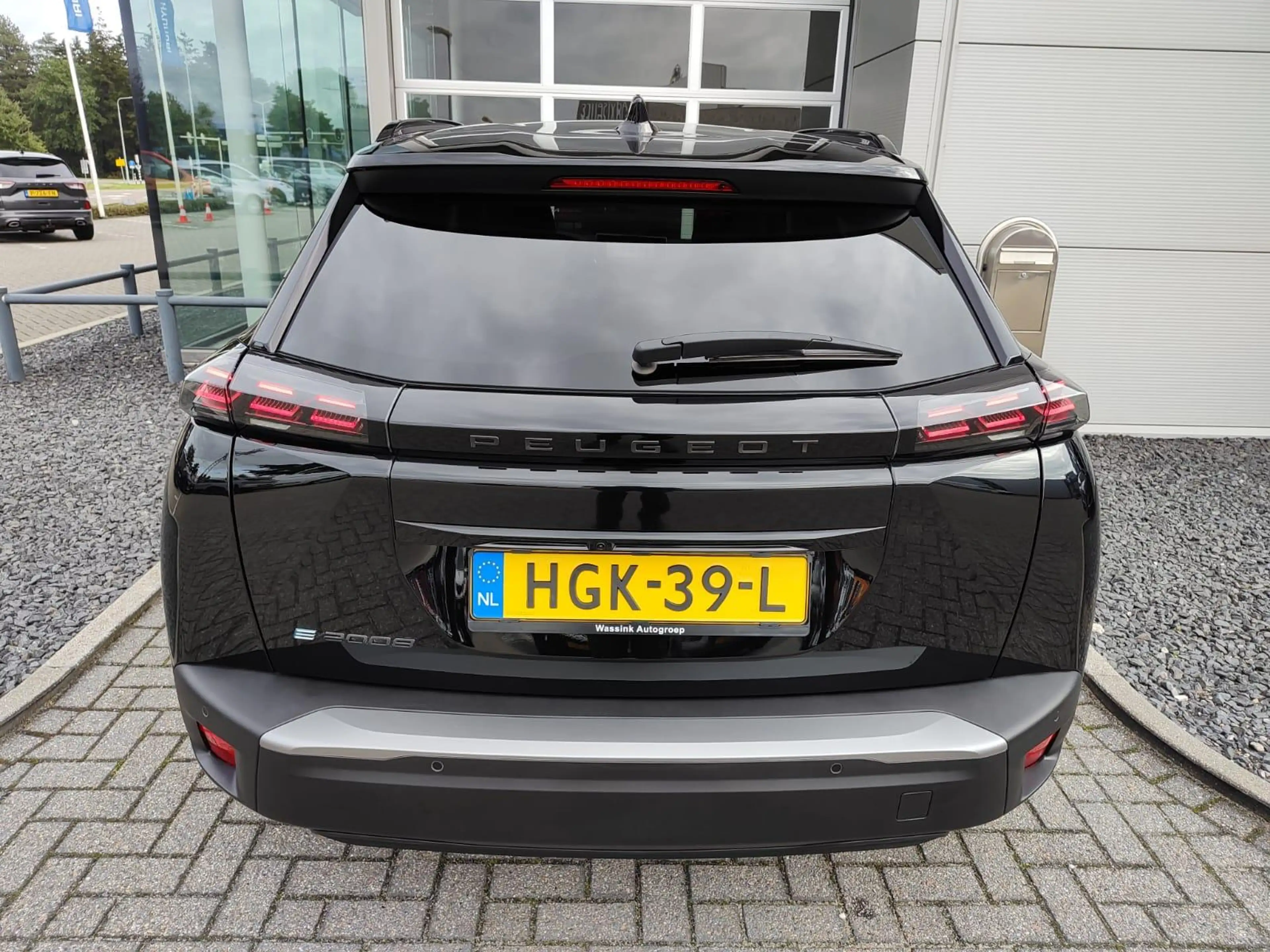 Peugeot e-2008 EV Allure Avantage 54 kWh SOH 96.9% | Navigatie | — photo 14