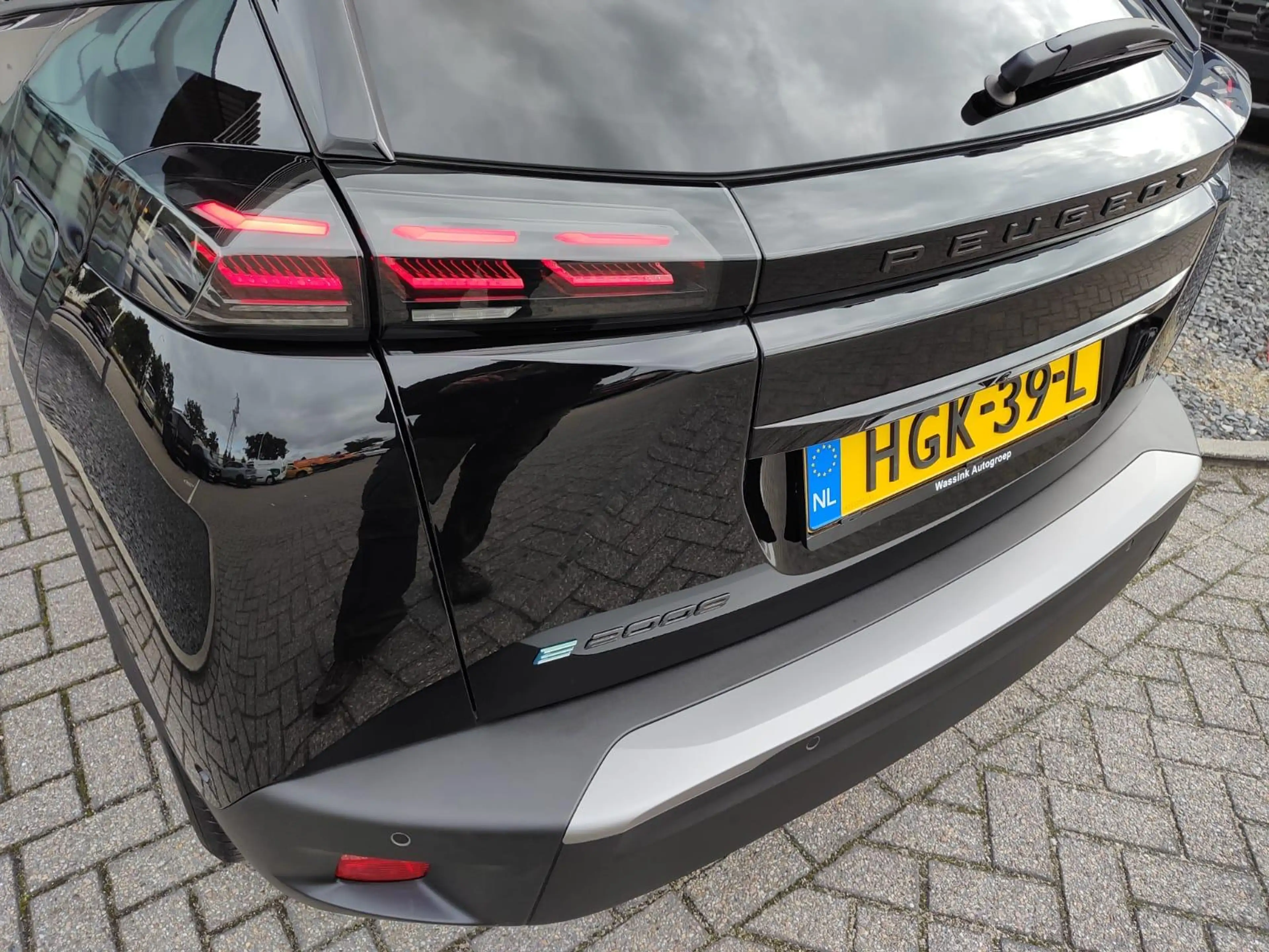 Peugeot e-2008 EV Allure Avantage 54 kWh SOH 96.9% | Navigatie | — photo 12