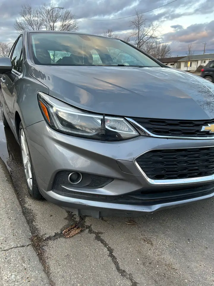 Chevrolet Cruze снимка Chevrolet Cruze