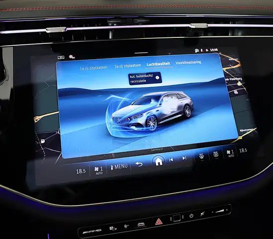 Mercedes-Benz E-Class view 24