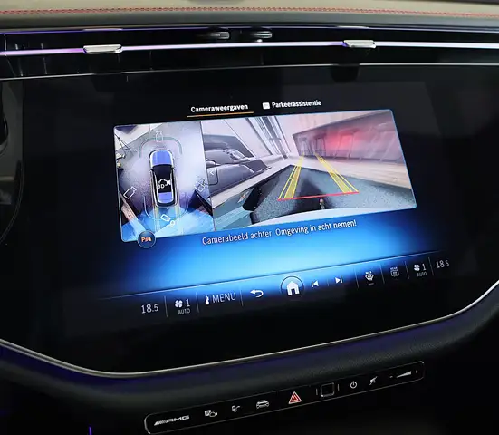 Mercedes-Benz E-Class view 13