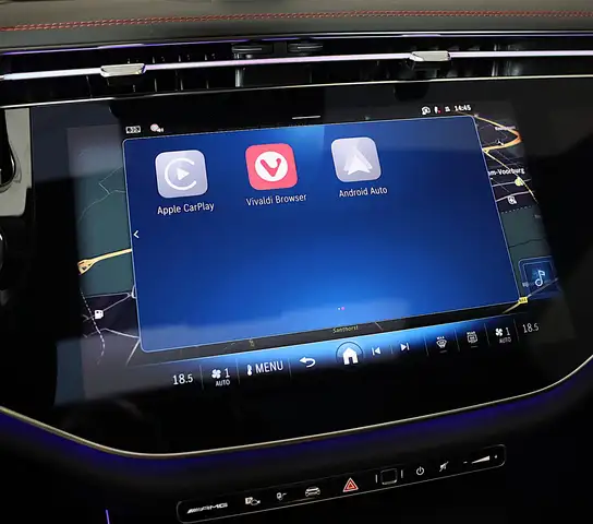Mercedes-Benz E-Class view 18
