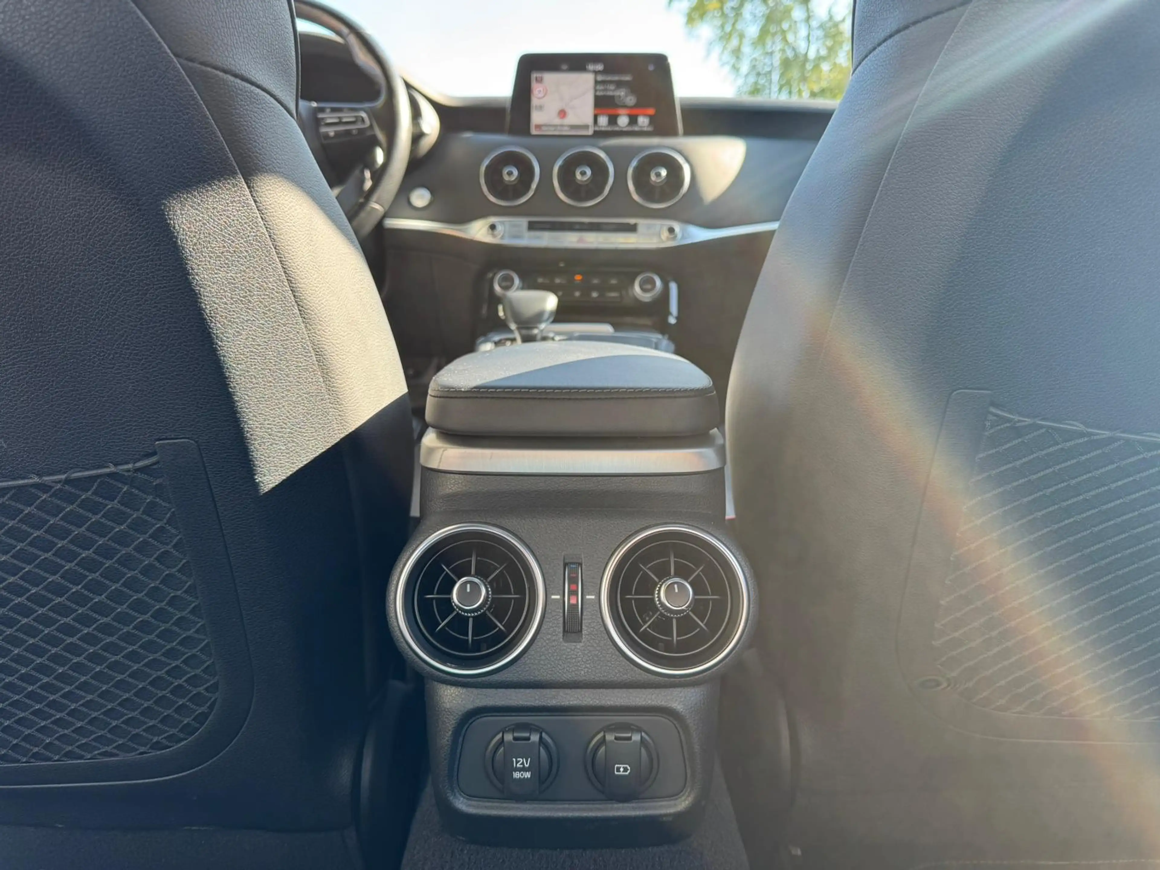 Kia Stinger GT-Line 4WD MwSt 1 Hand Garantie 5.26 — photo 9