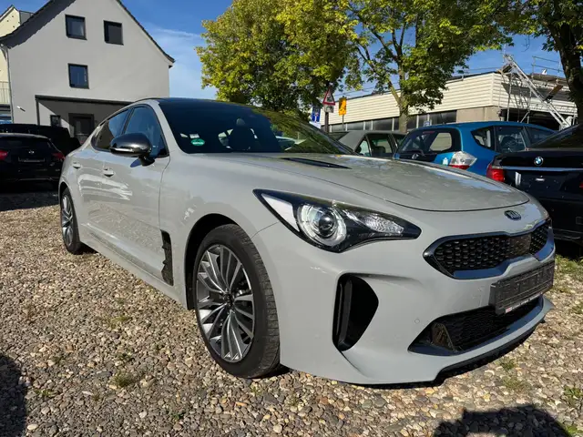 Kia Stinger GT-Line 4WD MwSt 1 Hand Garantie 5.26