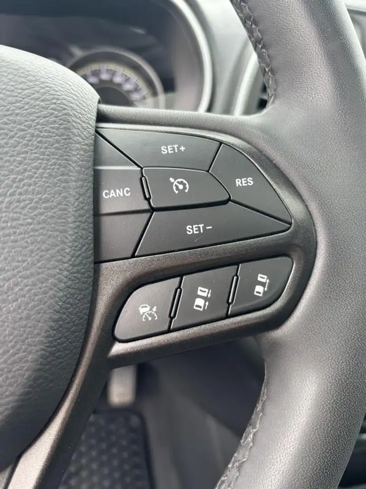 Jeep Cherokee снимка Jeep Cherokee