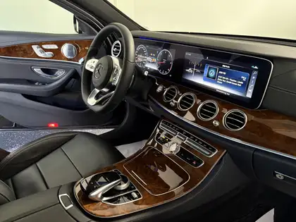 Annonce voiture d'occasion Mercedes-Benz E 400 - CARADIZE