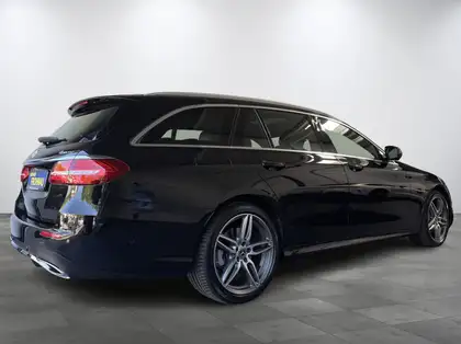 Annonce voiture d'occasion Mercedes-Benz E 400 - CARADIZE