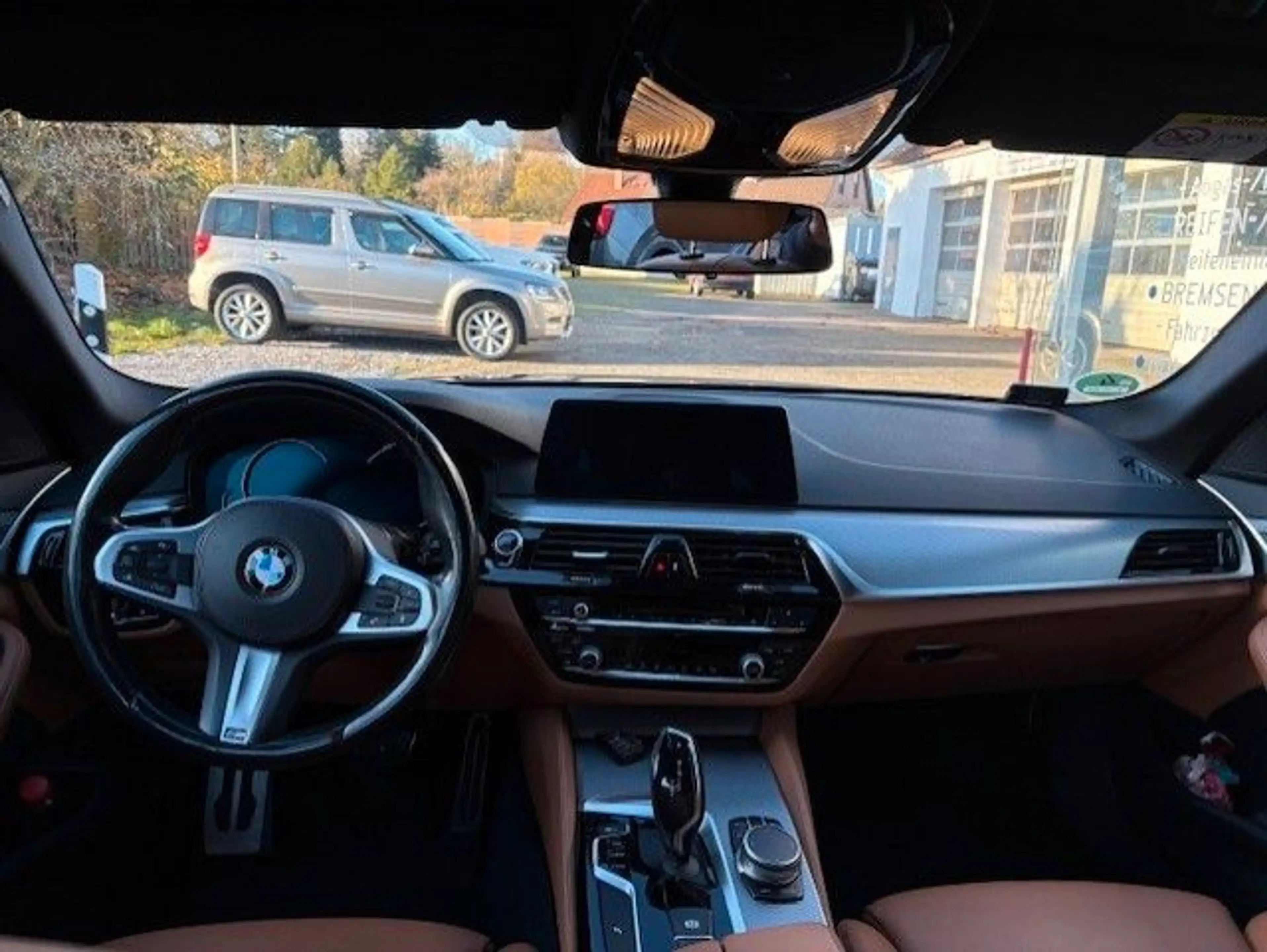BMW 520 d xDrive Touring M Sport ACC HUD LED NAVI — photo 13