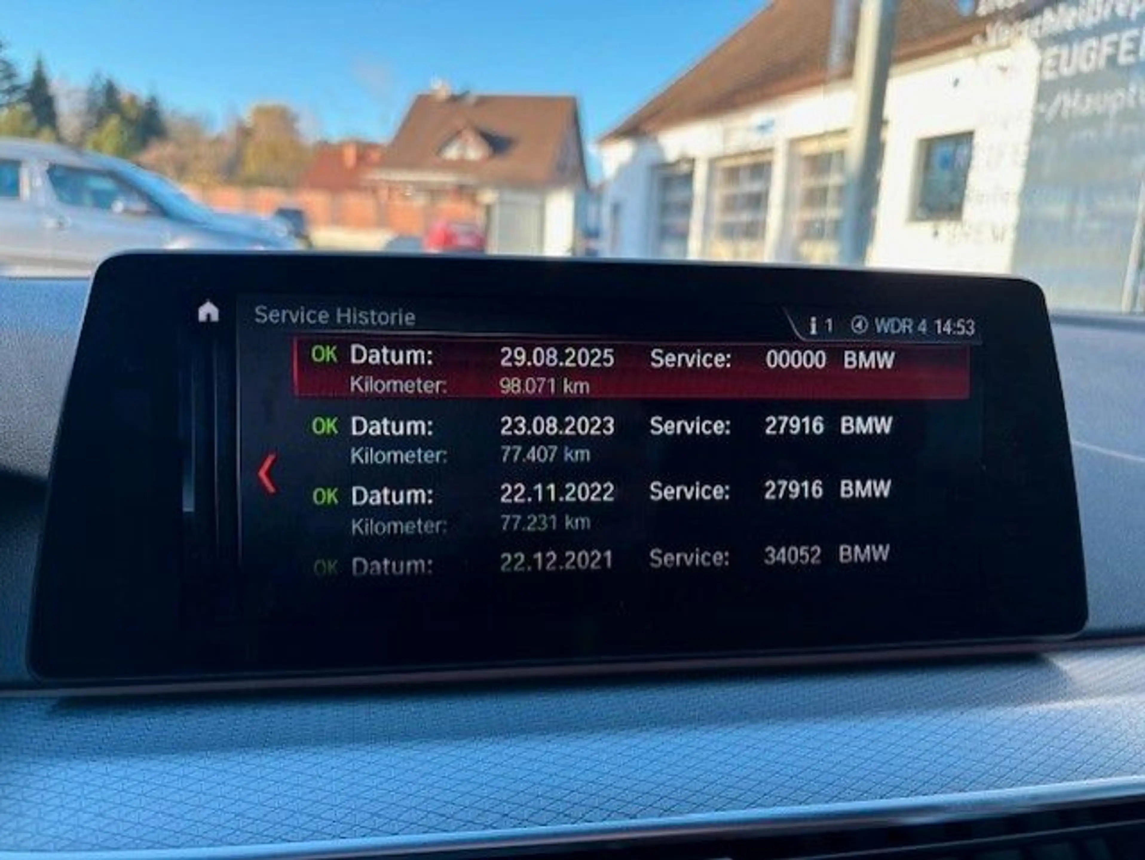 BMW 520 d xDrive Touring M Sport ACC HUD LED NAVI — photo 19