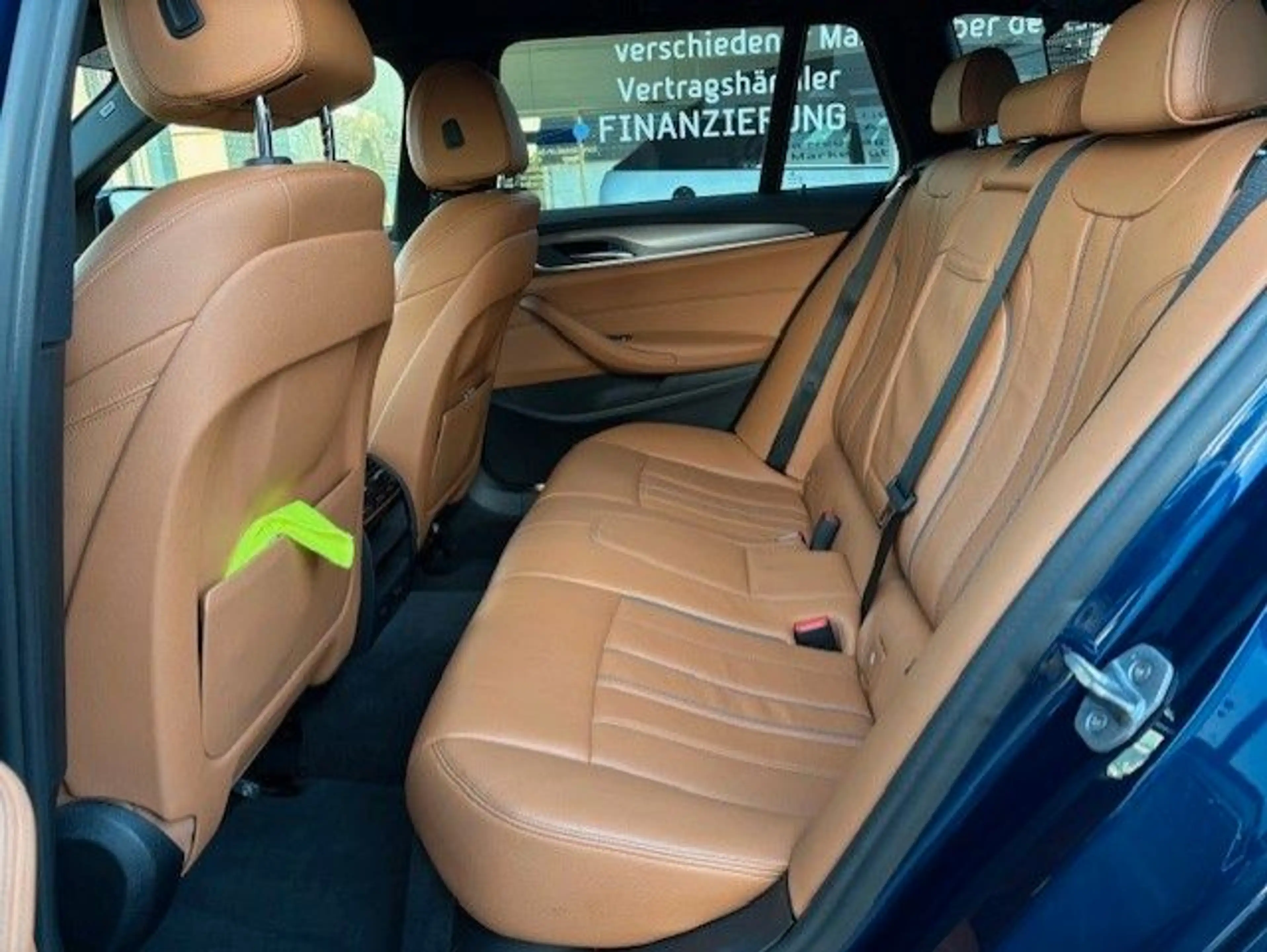 BMW 520 d xDrive Touring M Sport ACC HUD LED NAVI — photo 10