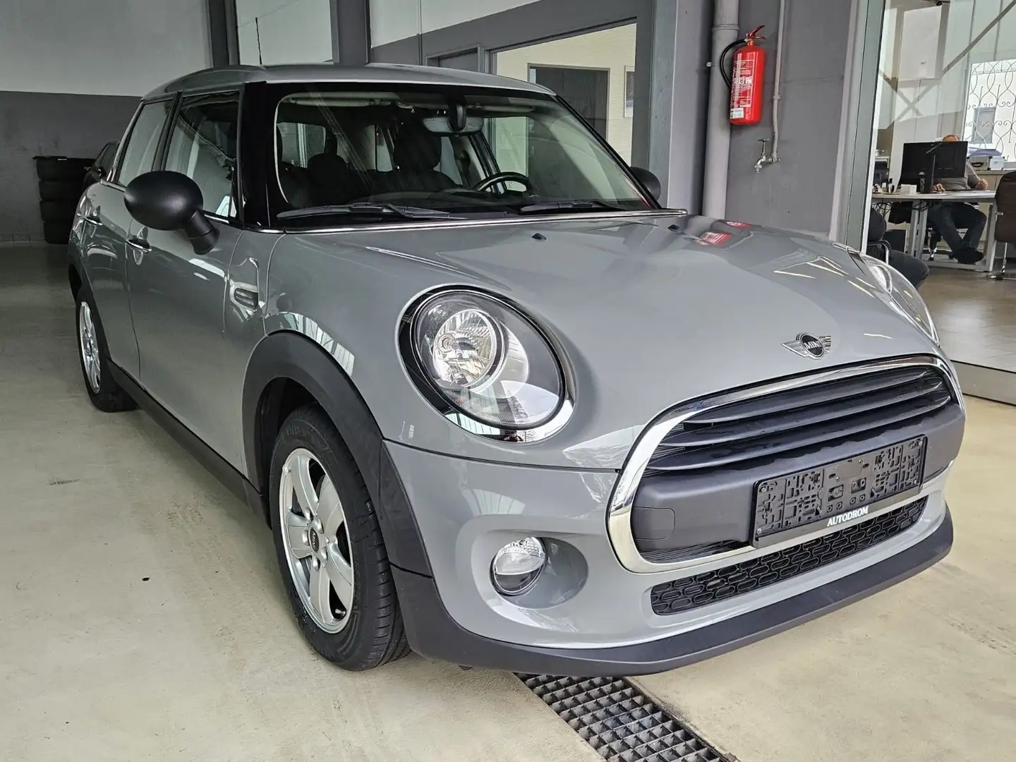 MINI One Mini SALT+PDC+Ambiente+Moonwalk Grey Grau - 1